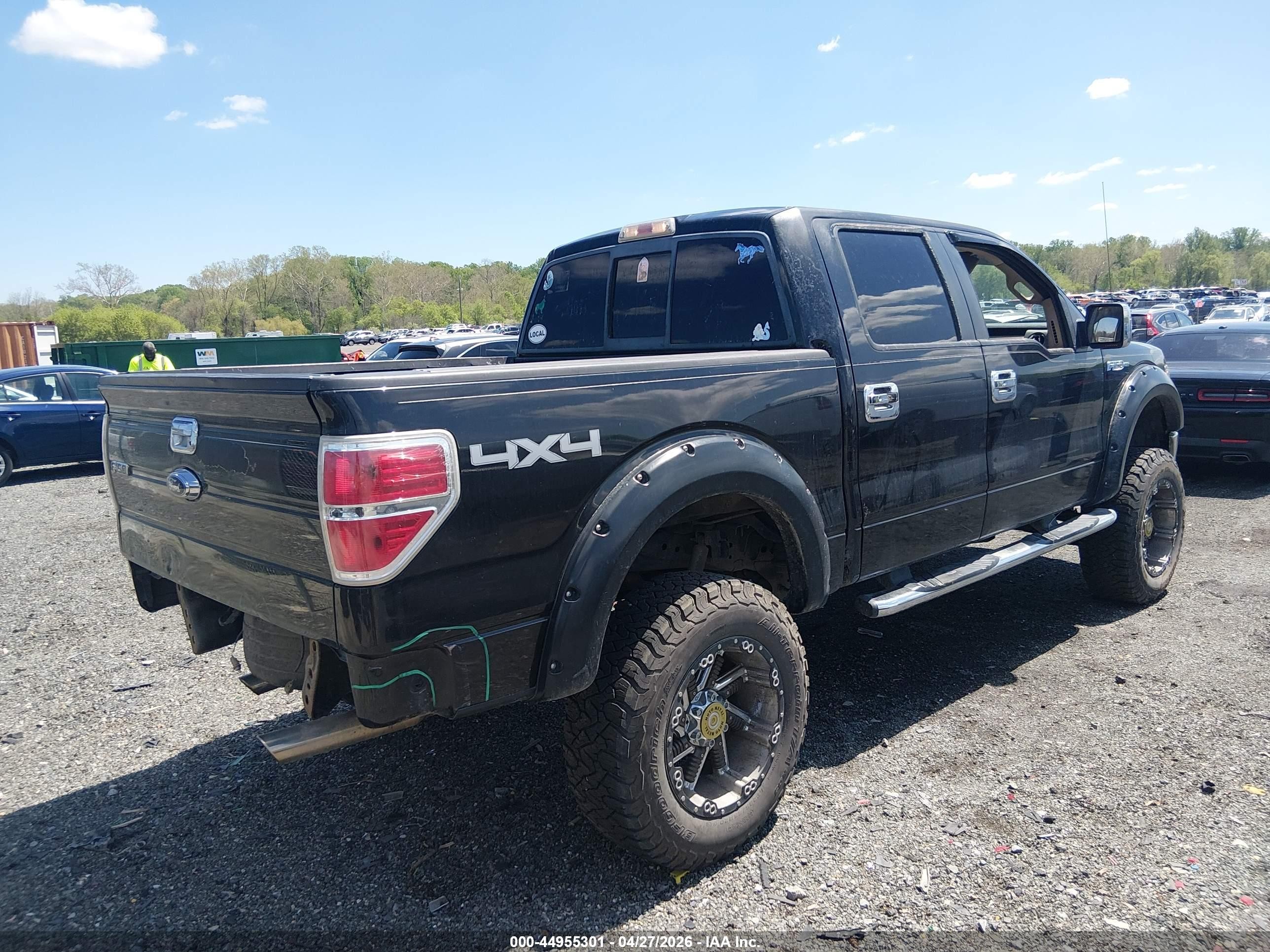 2010 Ford F-150   Black vin: 1FTFW1EV8AFA01737