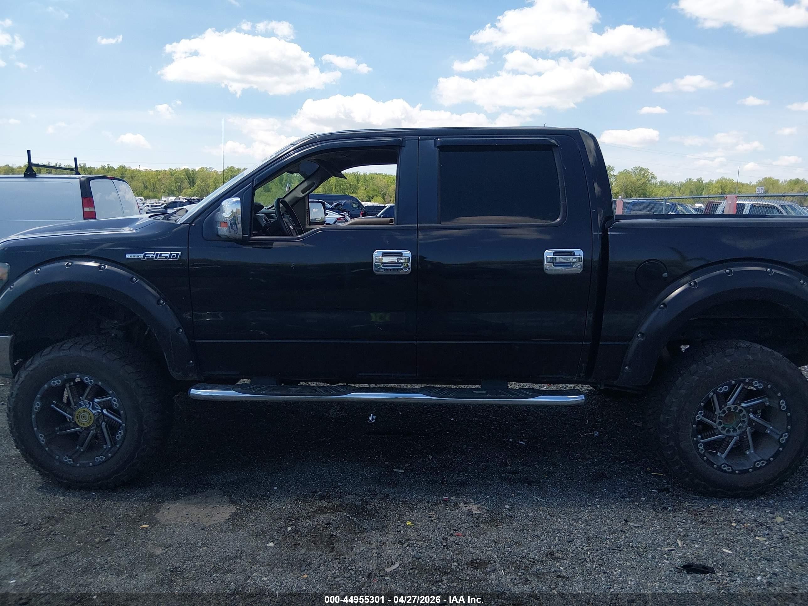 2010 Ford F-150   Black vin: 1FTFW1EV8AFA01737