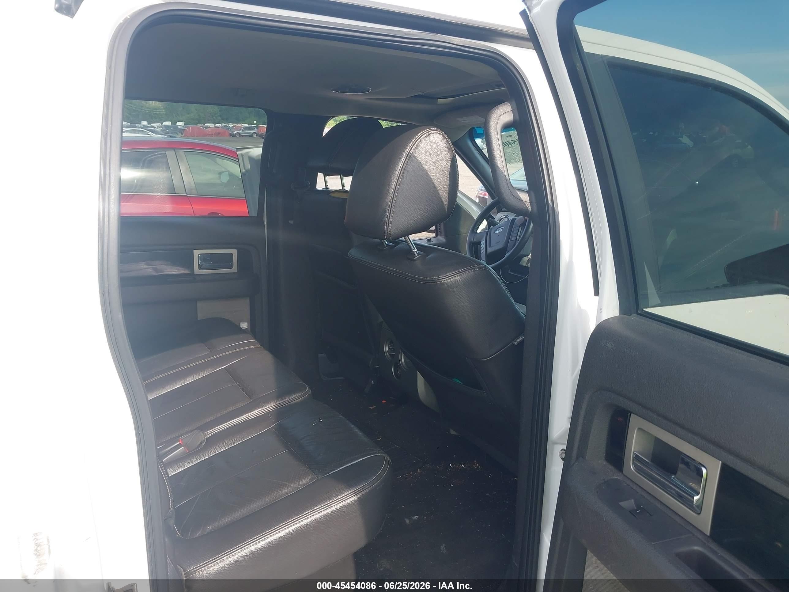 2010 Ford F-150 Fx4/harley-davidson/king Ranch/lariat/platinum/xl/xlt White vin: 1FTFW1EV8AFA26718