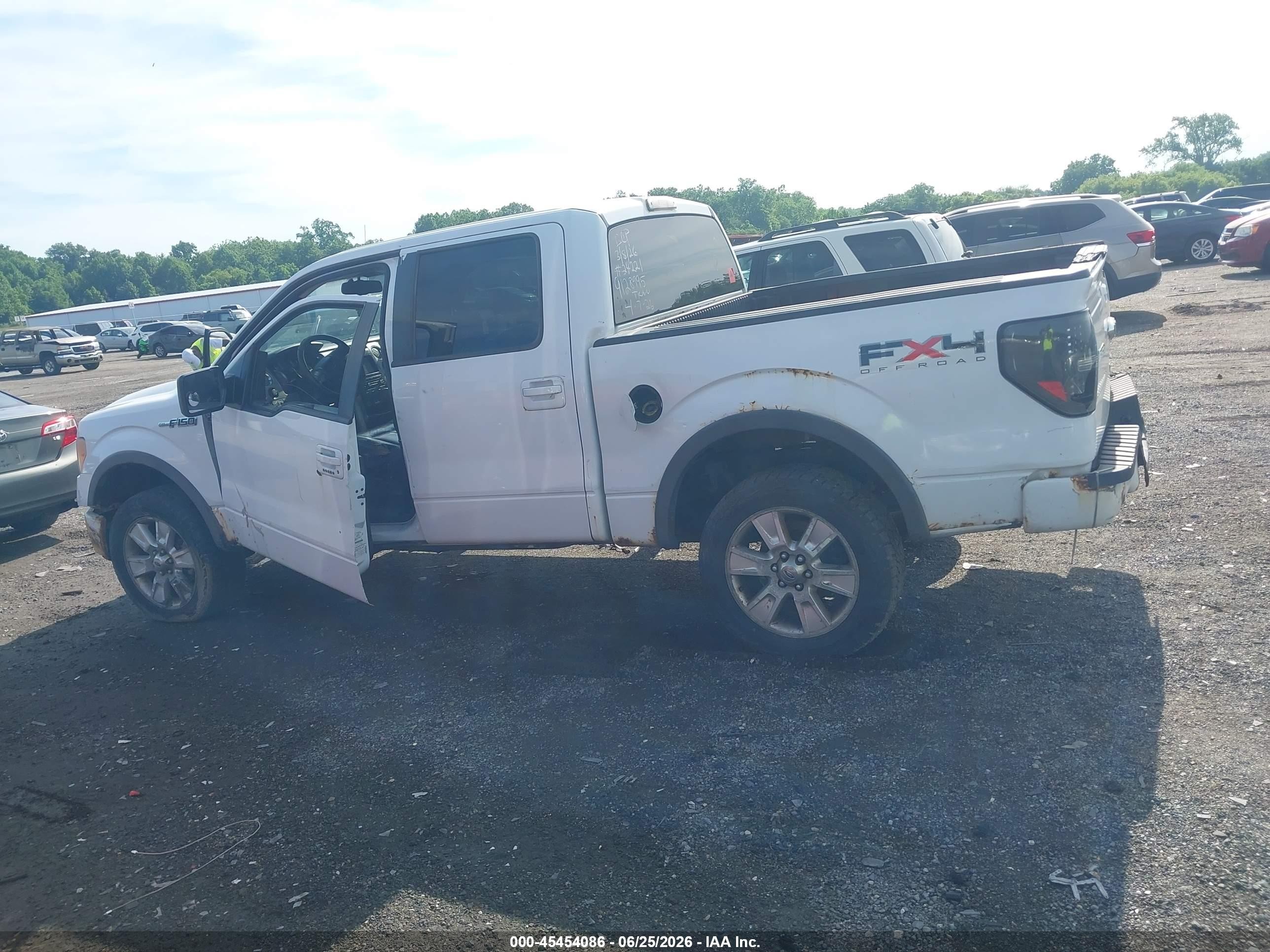 2010 Ford F-150 Fx4/harley-davidson/king Ranch/lariat/platinum/xl/xlt White vin: 1FTFW1EV8AFA26718