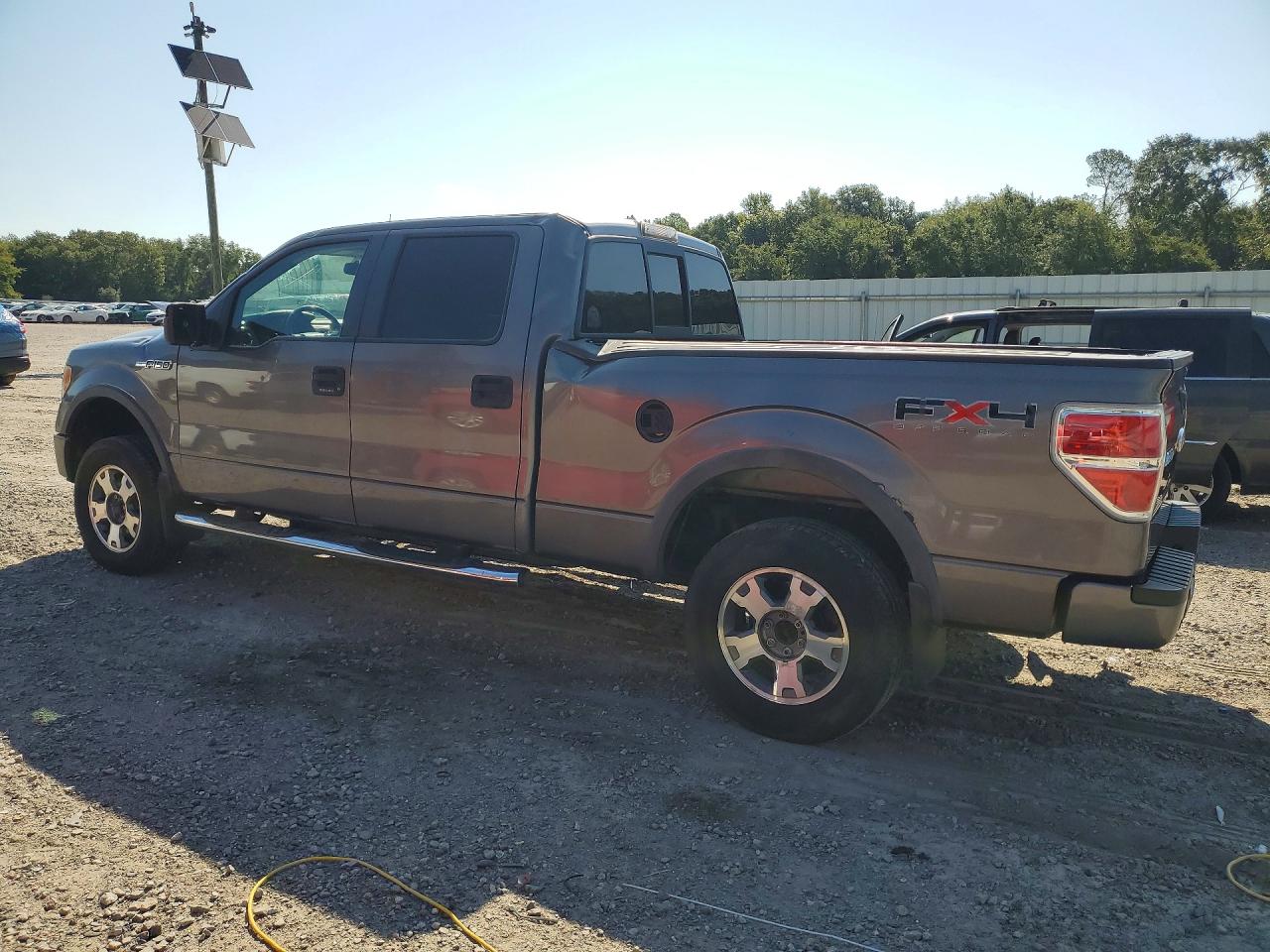 2010 Ford F150 Supercrew Gray vin: 1FTFW1EV8AFA44930