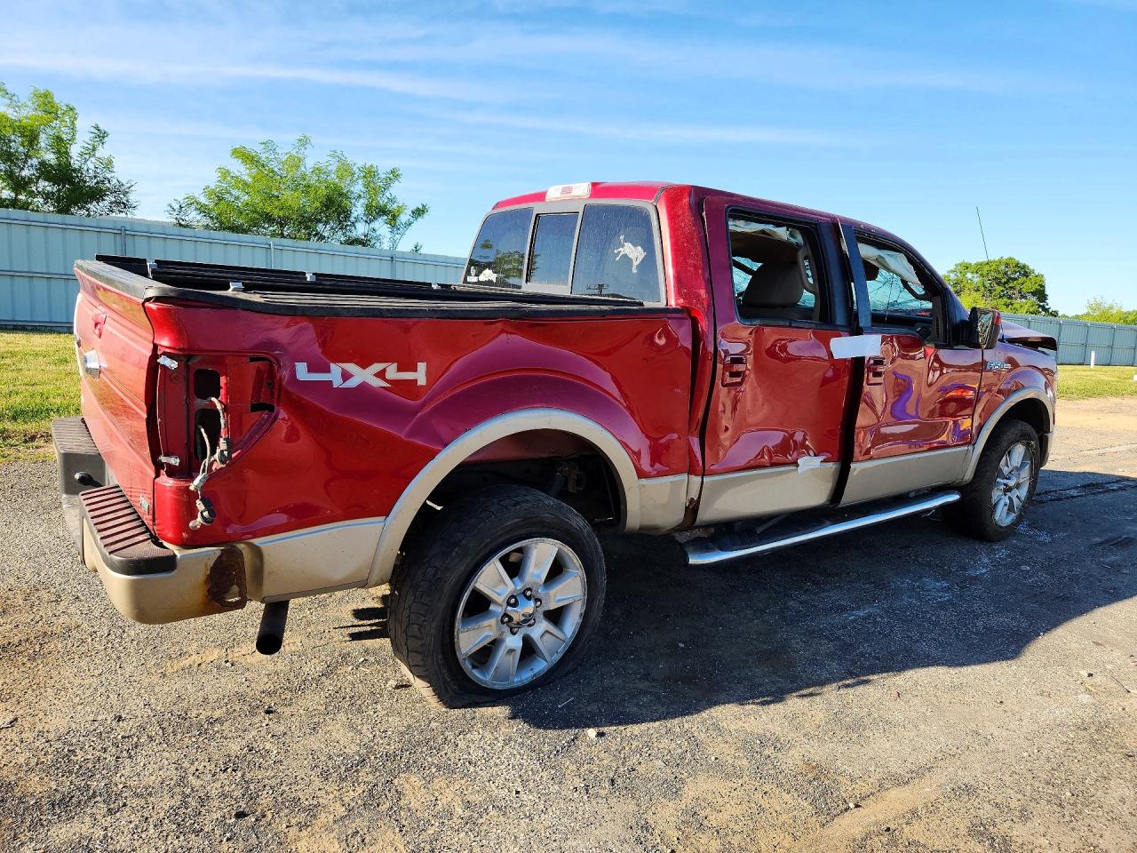 2010 Ford F150 Supercrew Red vin: 1FTFW1EV8AFB91815