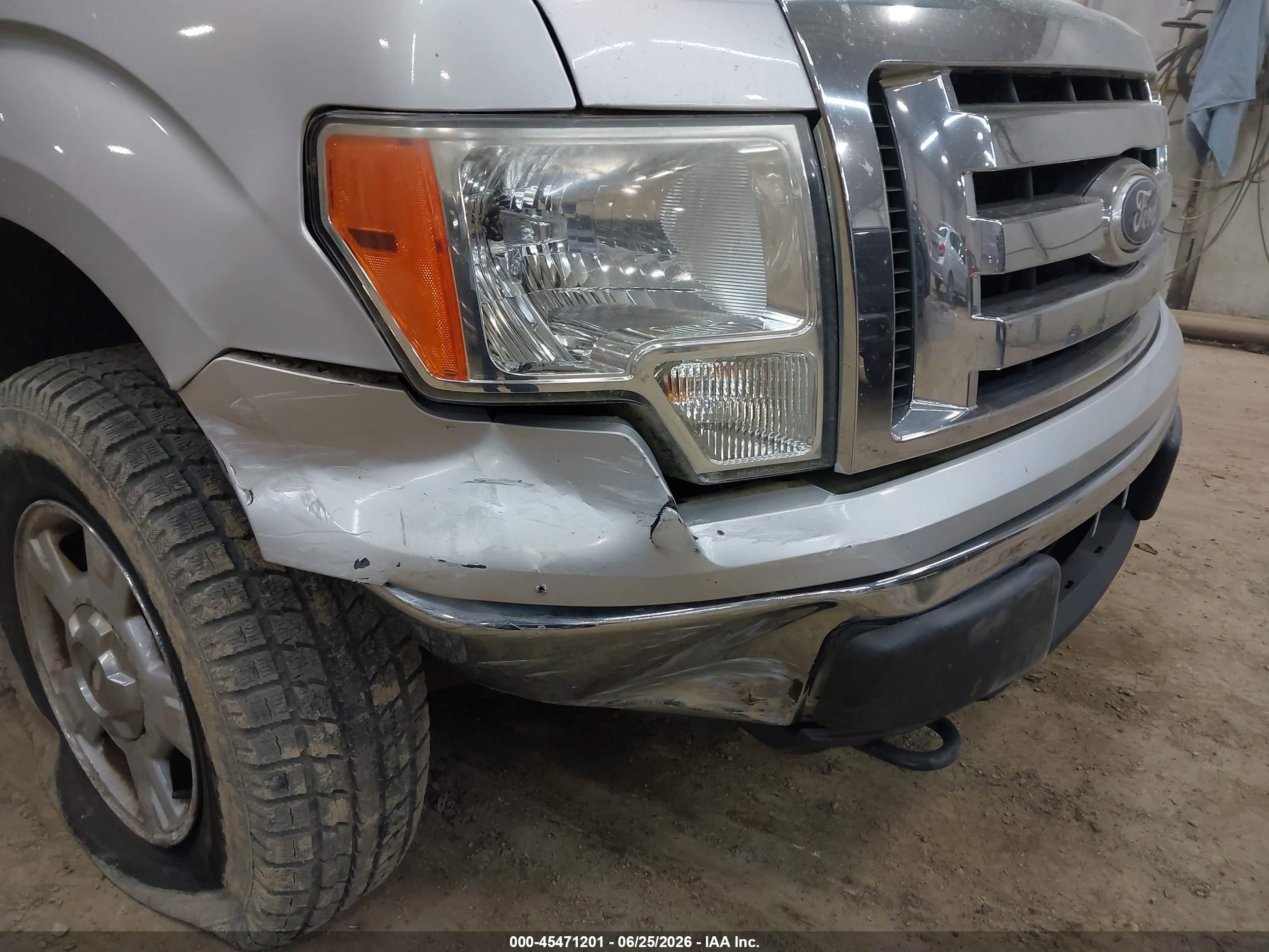 2010 Ford F-150   Silver vin: 1FTFW1EV8AFC47686