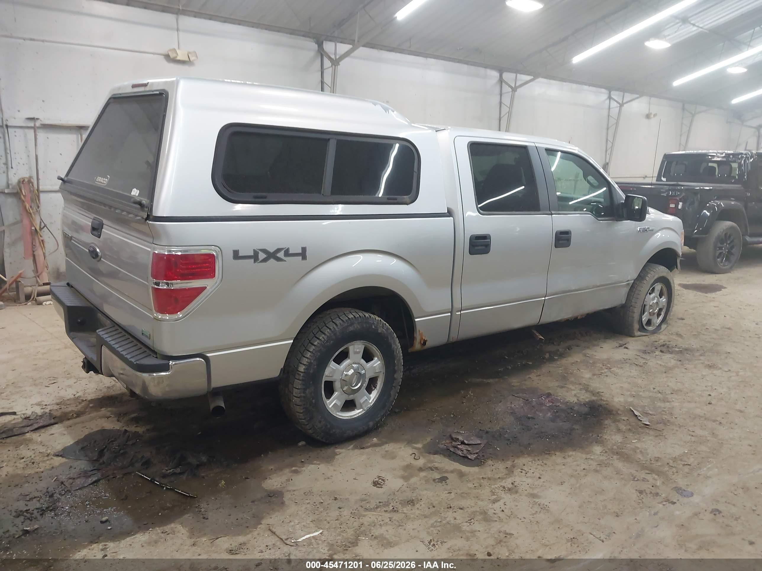 2010 Ford F-150   Silver vin: 1FTFW1EV8AFC47686