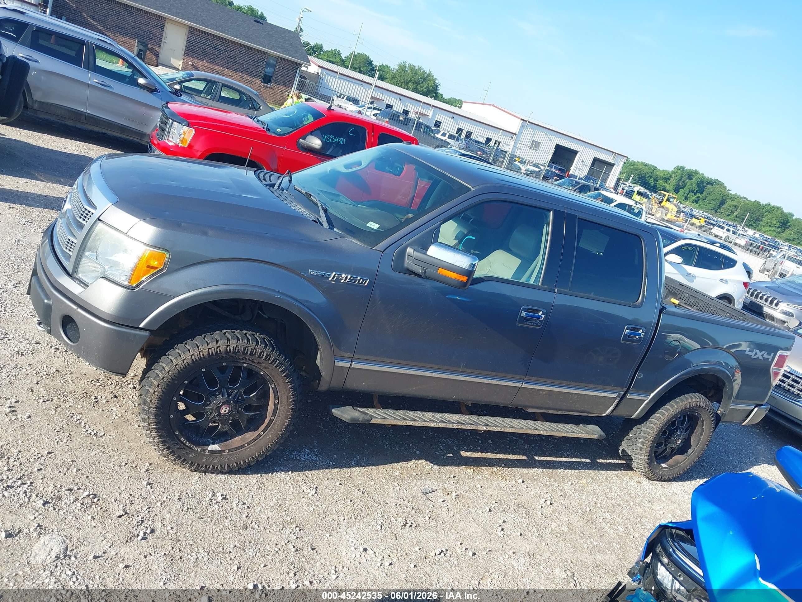 2010 Ford F-150 Platinum Silver vin: 1FTFW1EV8AFD79203