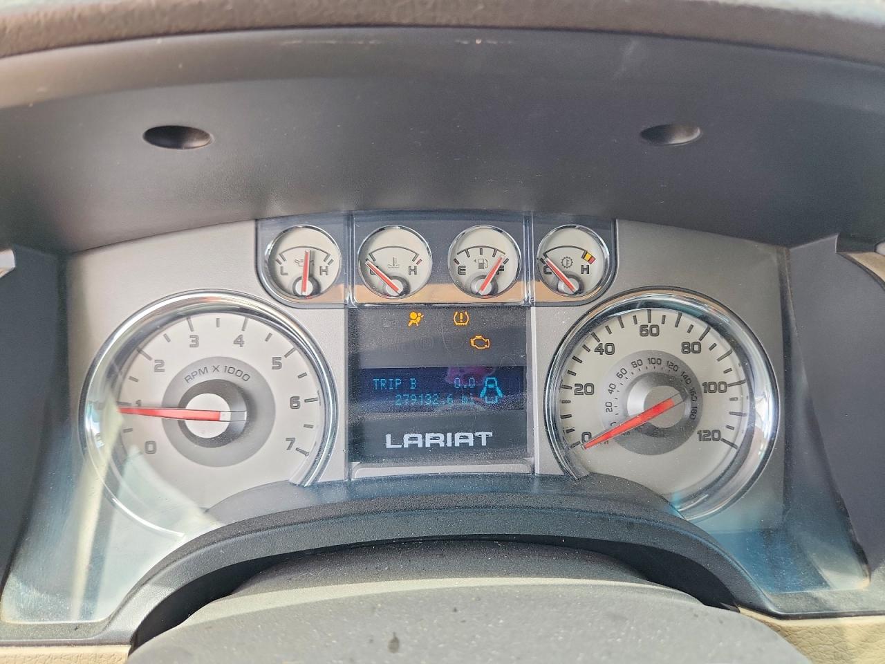 2010 Ford F150 Supercrew Red vin: 1FTFW1EV9AFB83061
