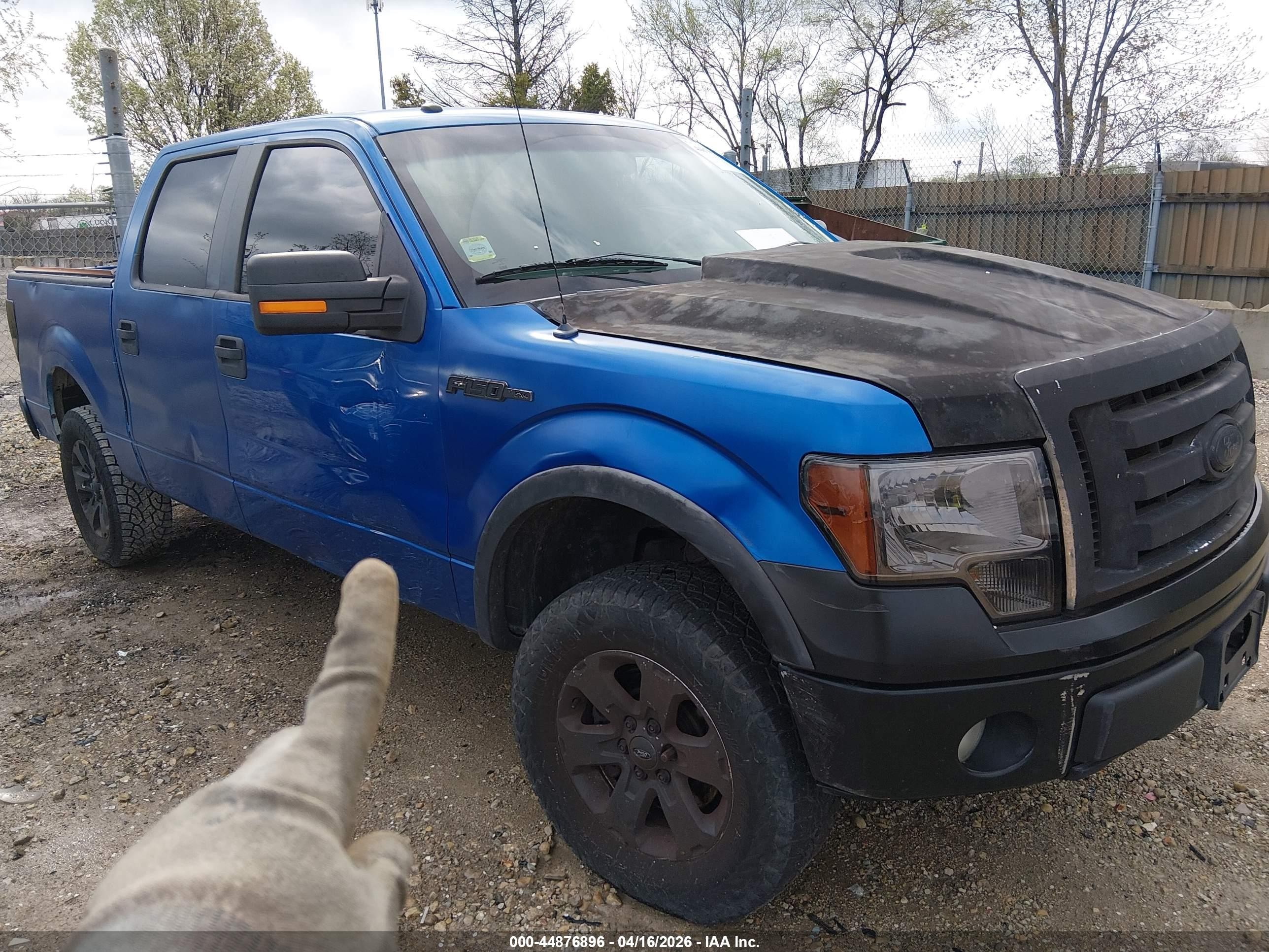 2010 Ford F-150   Blue vin: 1FTFW1EV9AFC10324