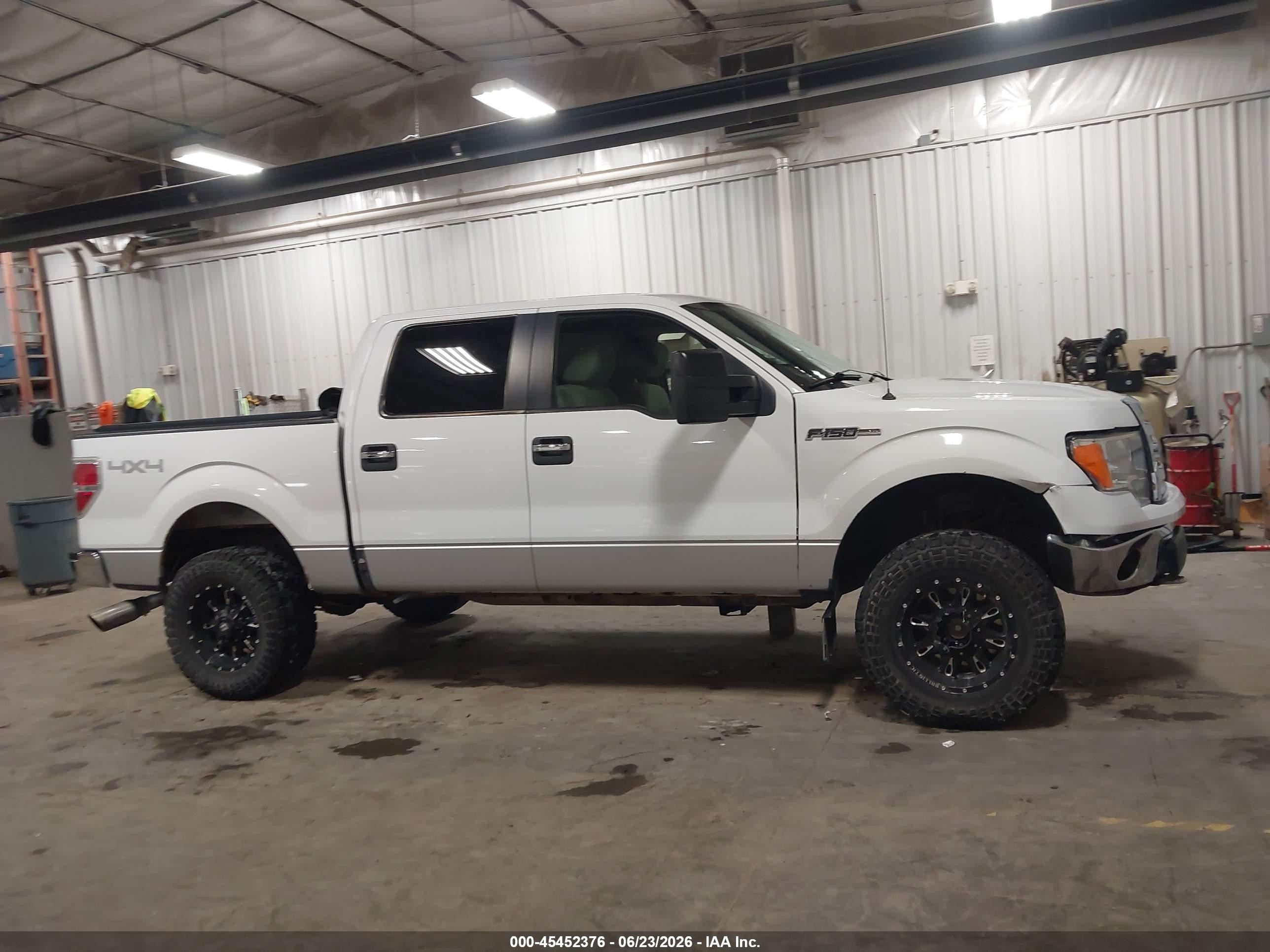2010 Ford F-150 Fx4/harley-davidson/king Ranch/lariat/platinum/xl/xlt White vin: 1FTFW1EV9AKA17792