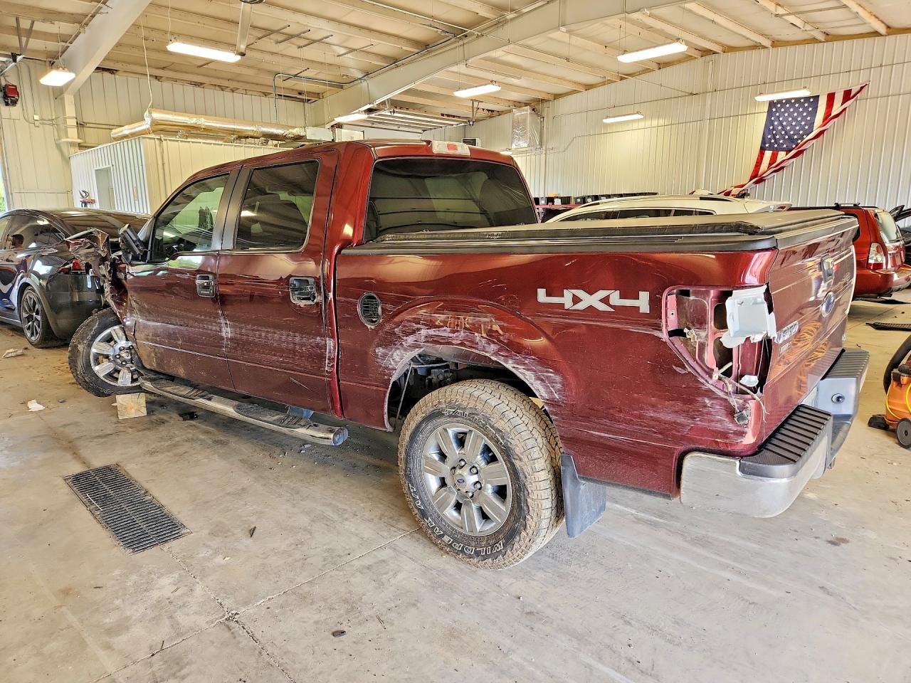 2010 Ford F150 Supercrew Burgundy vin: 1FTFW1EVXAFB45807