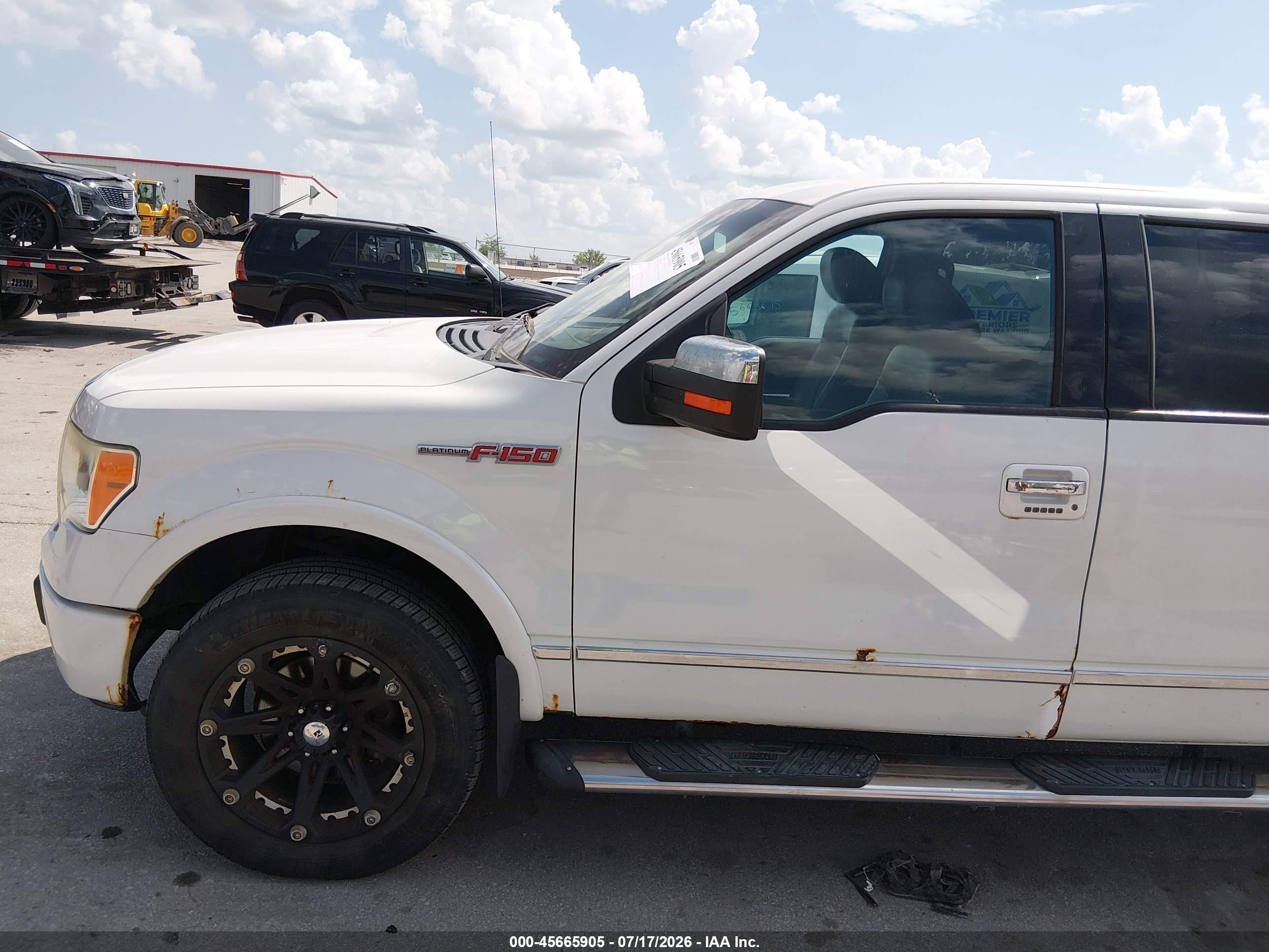 2010 Ford F-150 Platinum Белый vin: 1FTFW1EVXAFB79715