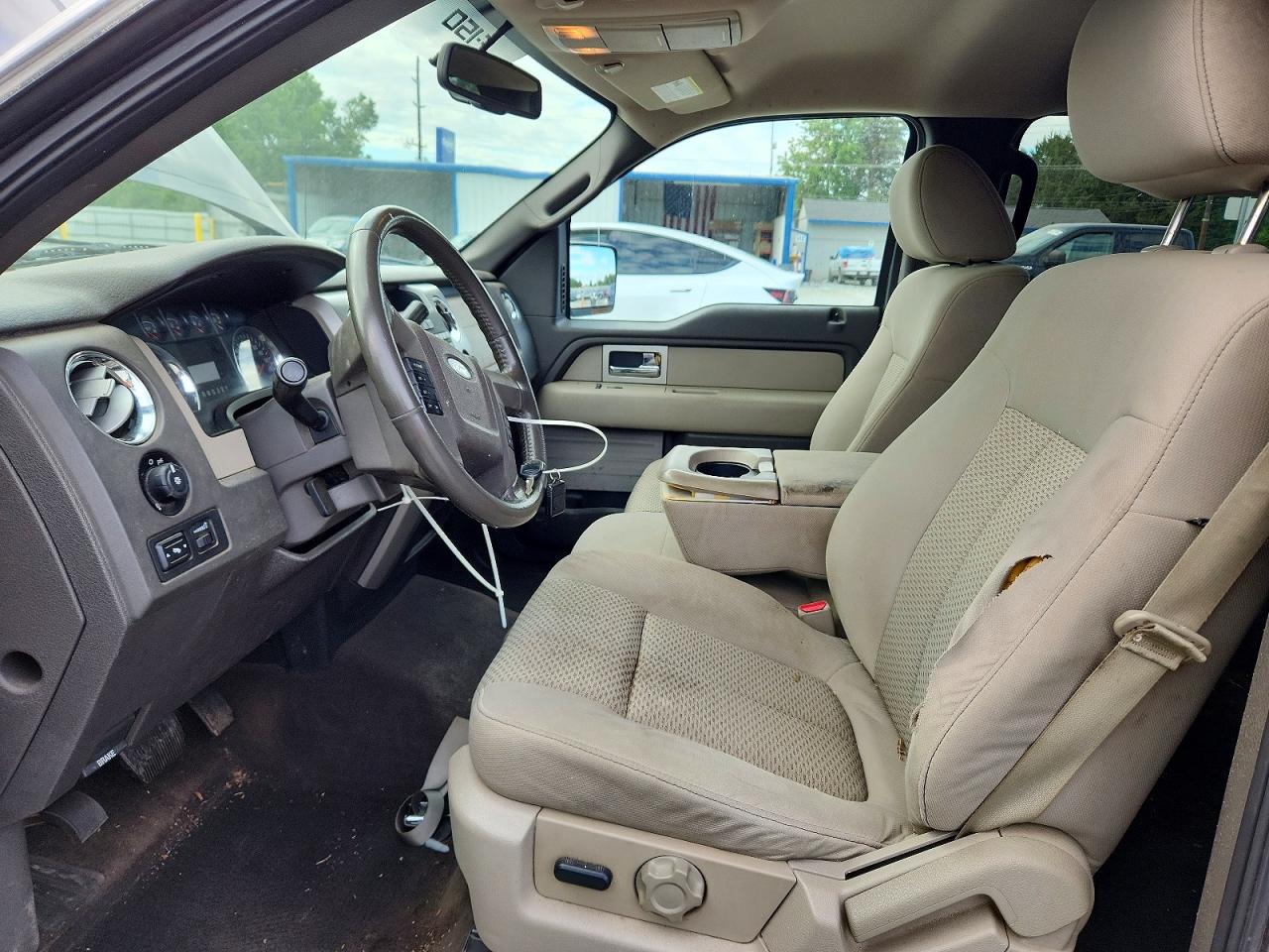 2010 Ford F-150 Gray vin: 1FTFW1EVXAFD61415