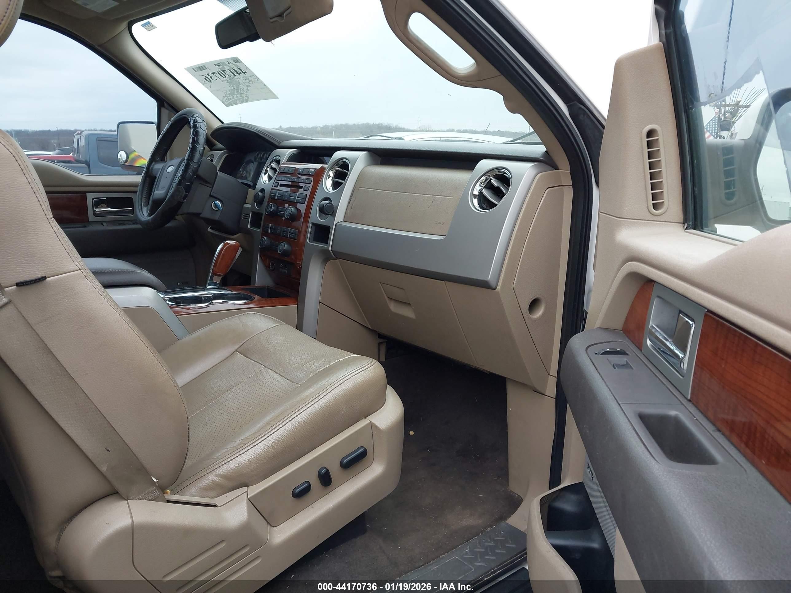 2010 Ford F-150 Lariat White vin: 1FTFW1EVXAFD86427