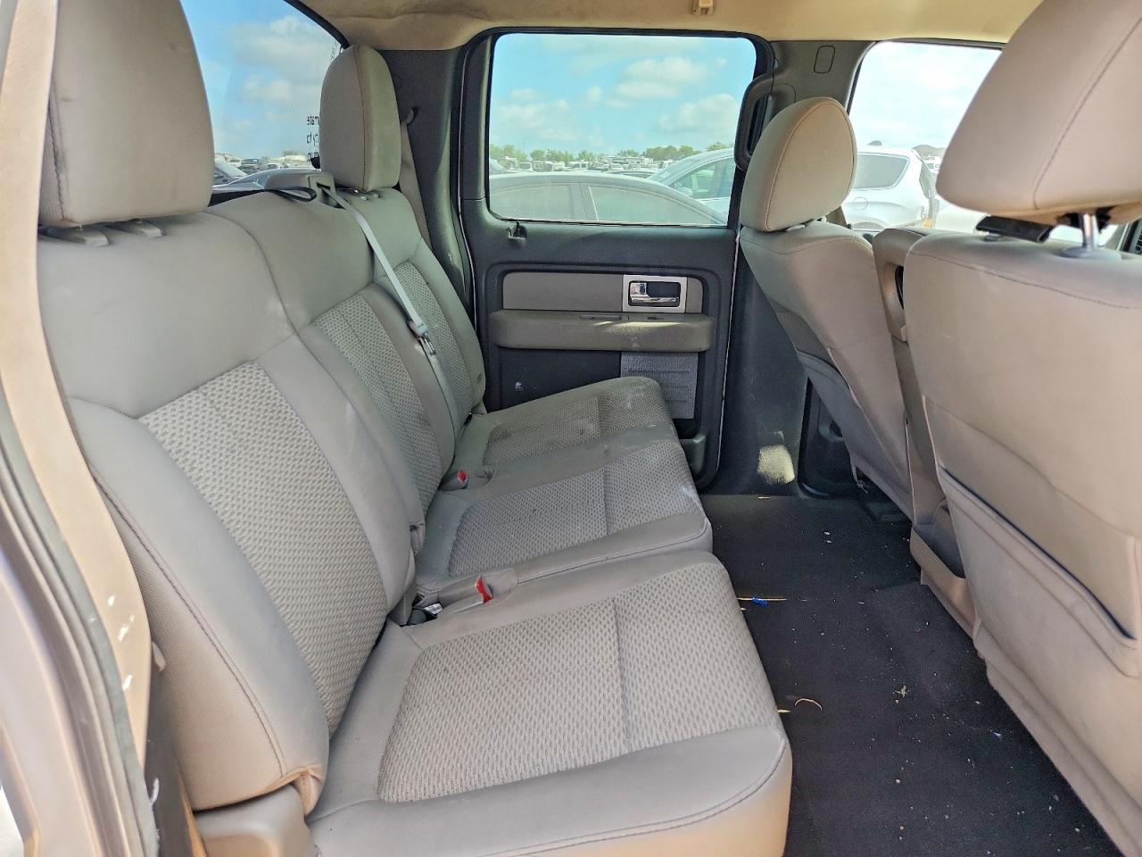 2010 Ford F150 Supercrew Silver vin: 1FTFW1EVXAKE80573