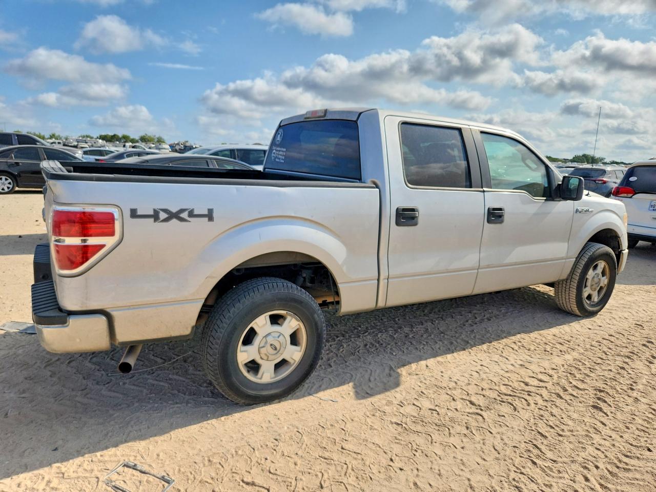 2010 Ford F150 Supercrew Silver vin: 1FTFW1EVXAKE80573