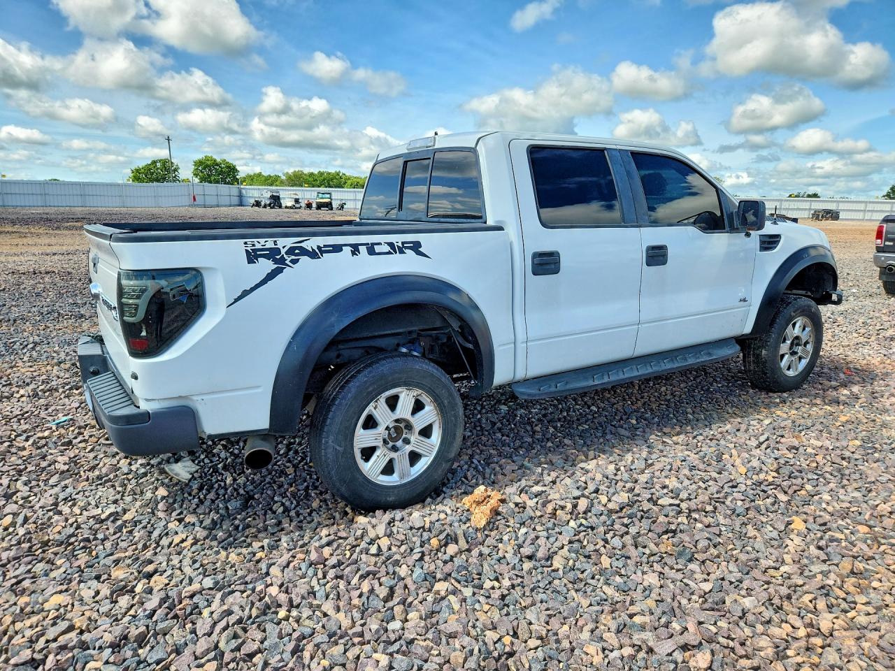 2013 Ford Raptor White vin: 1FTFW1R65DFC30691