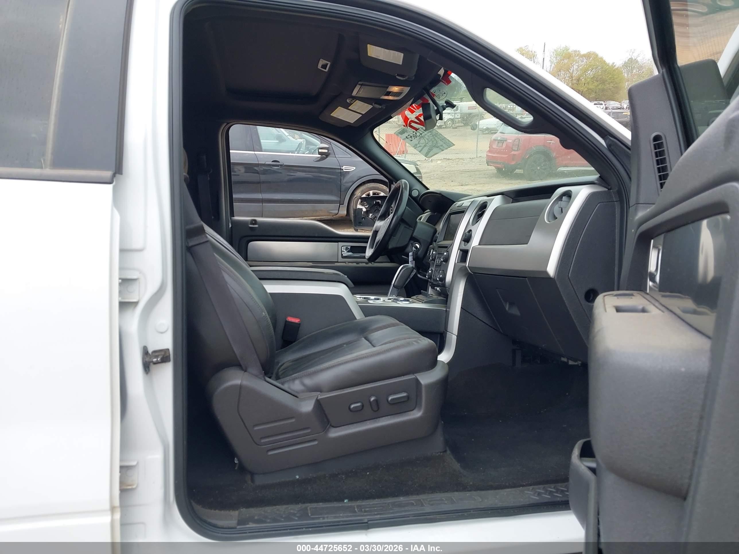 2013 Ford F-150 Svt Raptor White vin: 1FTFW1R65DFD62804