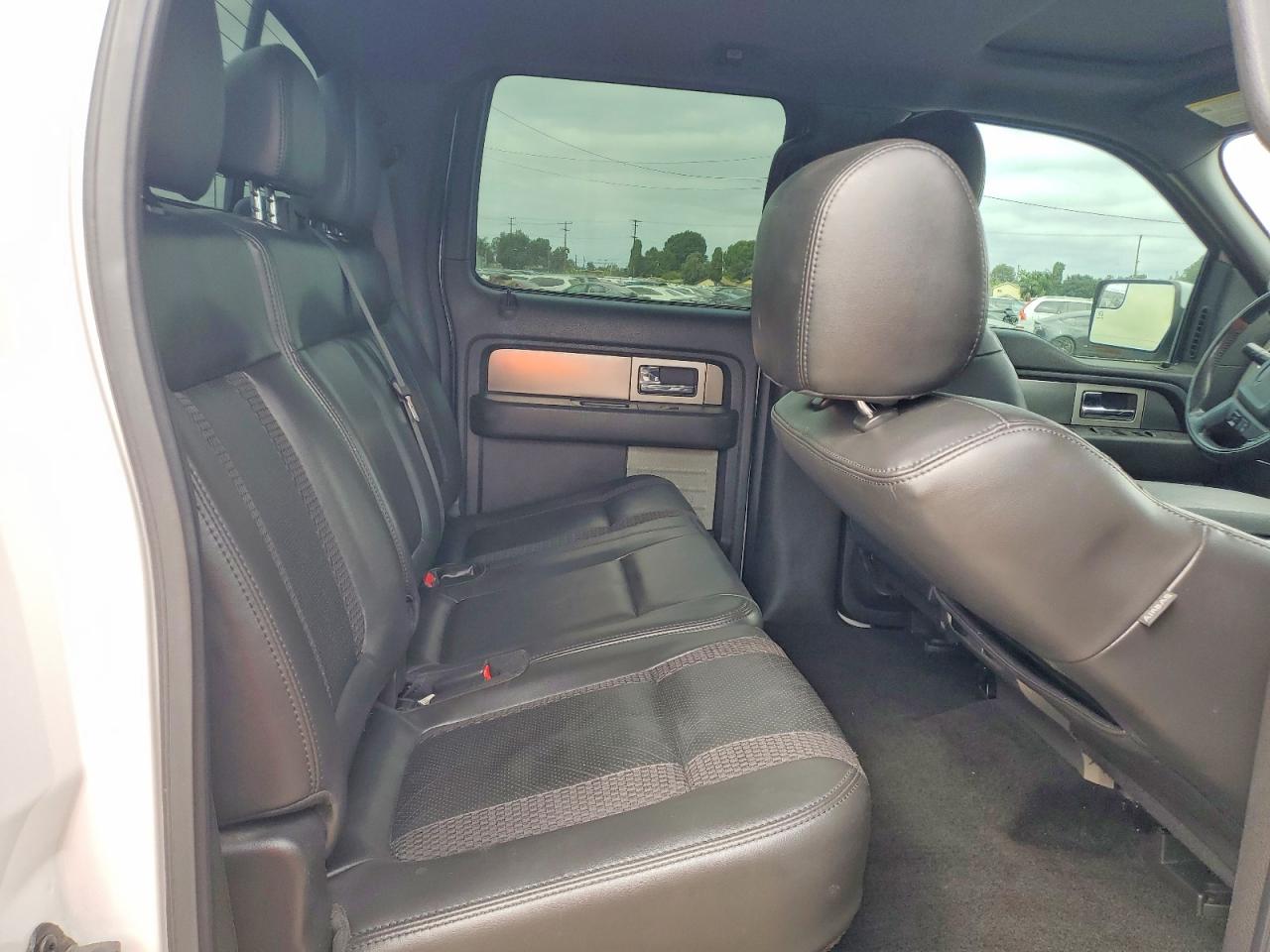 2012 Ford F150 Svt Raptor Белый vin: 1FTFW1R67CFC09775