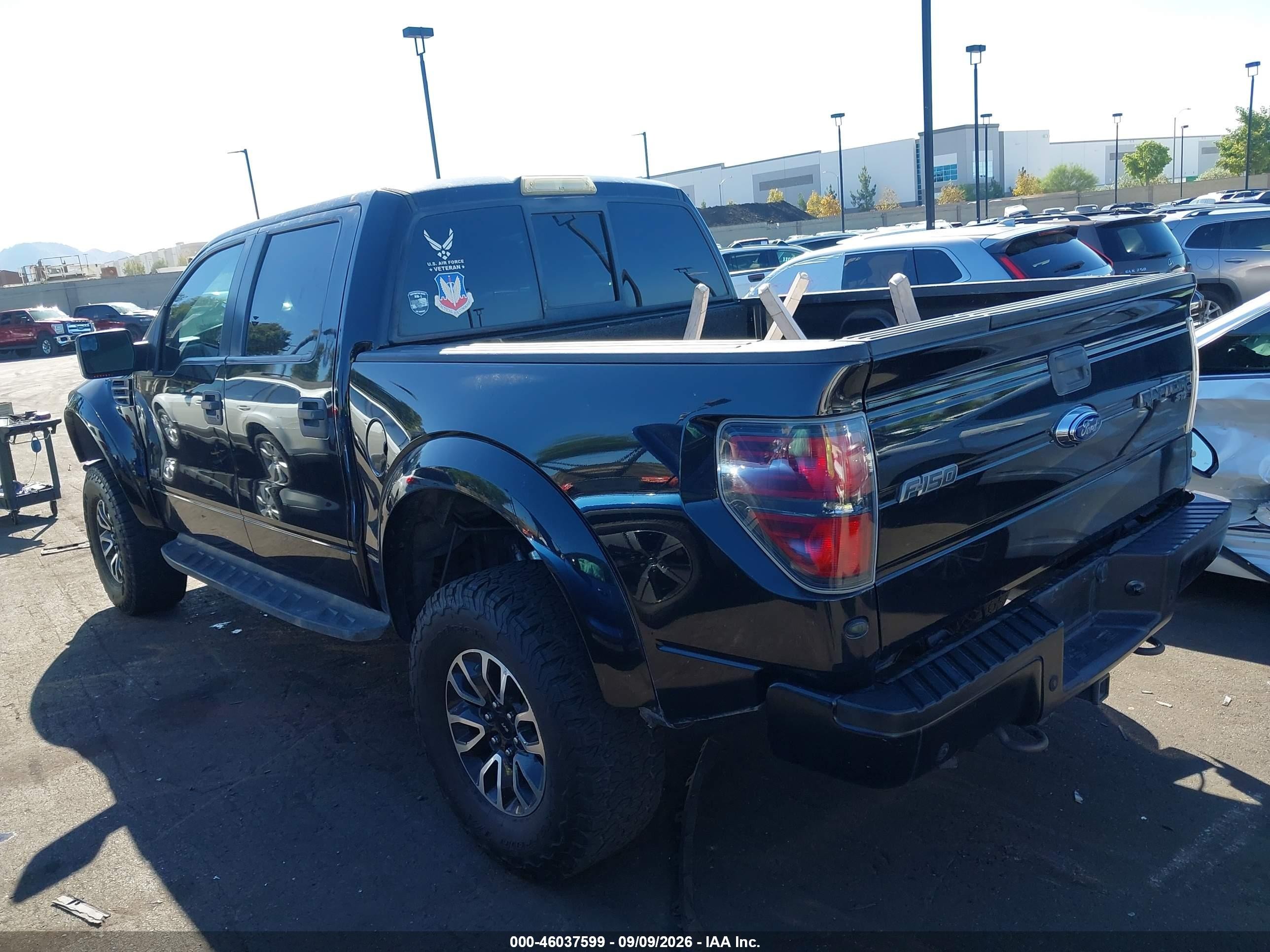2013 Ford F-150 Svt Raptor Черный vin: 1FTFW1R67DFD11501