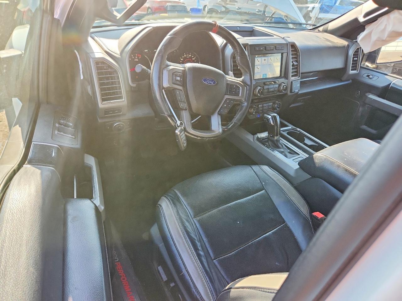 2018 Ford F150 Raptor White vin: 1FTFW1RG0JFA12338