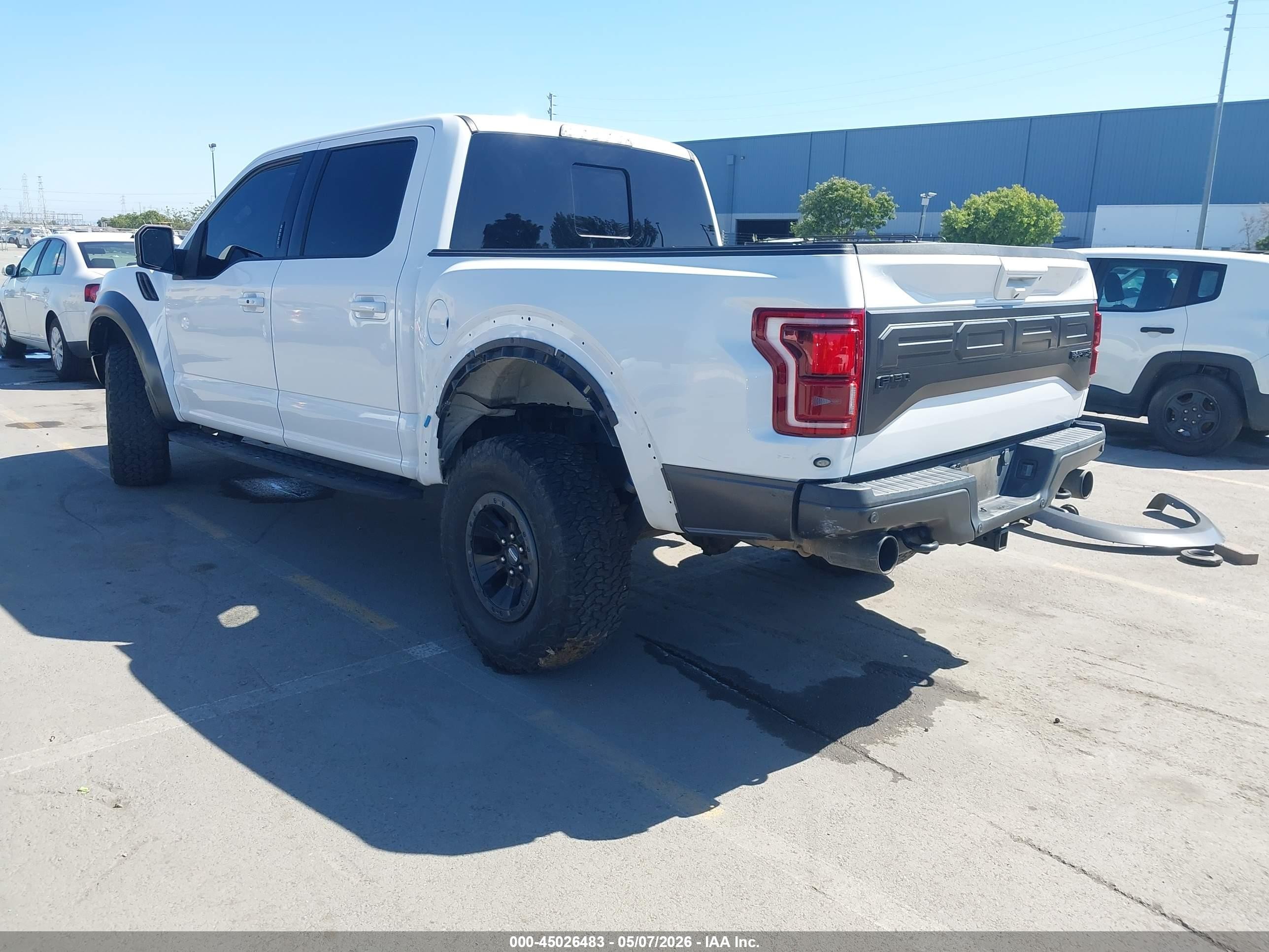 2018 Ford F-150 Raptor White vin: 1FTFW1RG4JFA96616