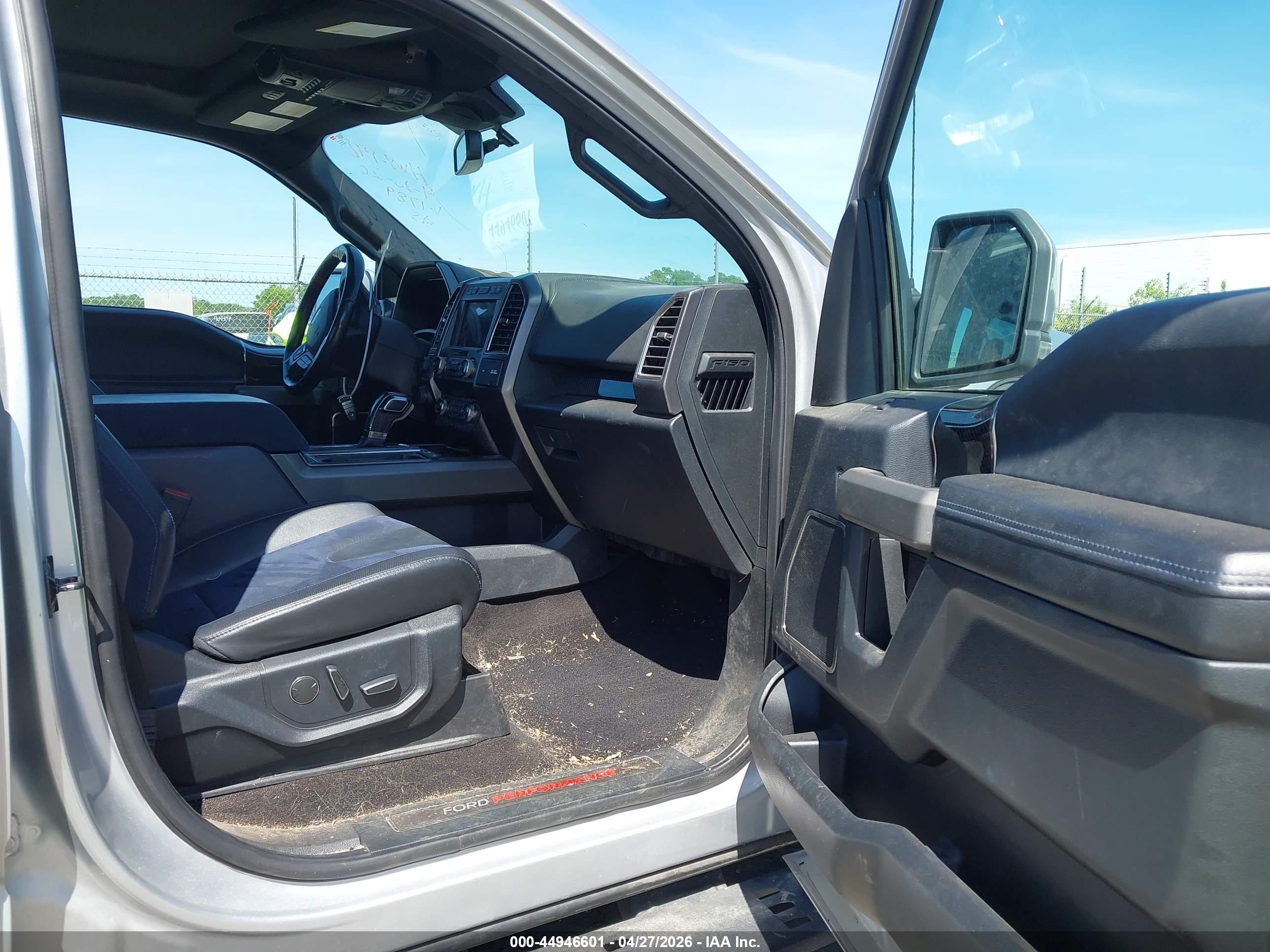 2019 Ford F-150 Raptor Silver vin: 1FTFW1RG4KFA11789
