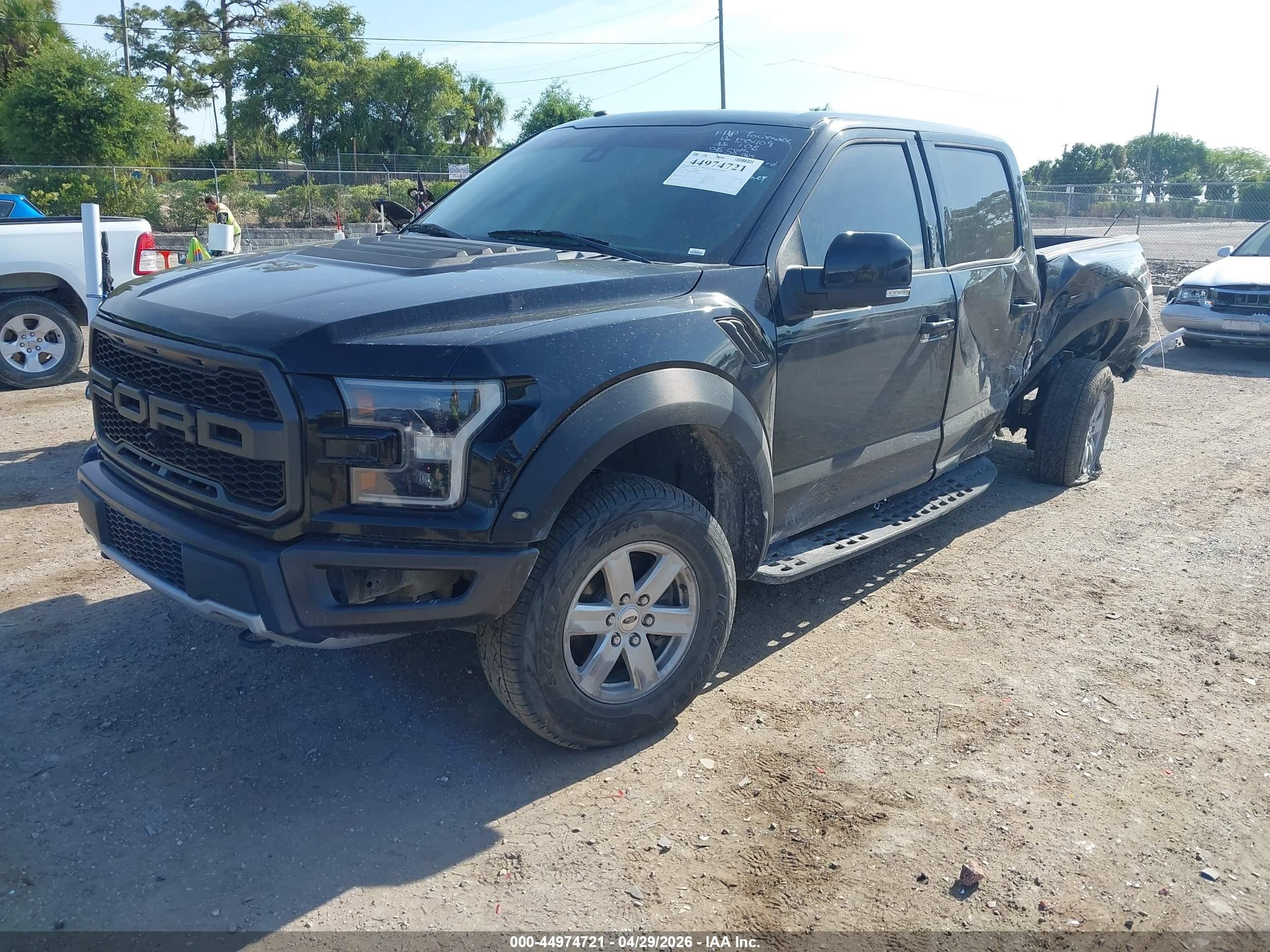2018 Ford F-150 Raptor Black vin: 1FTFW1RG7JFE59930
