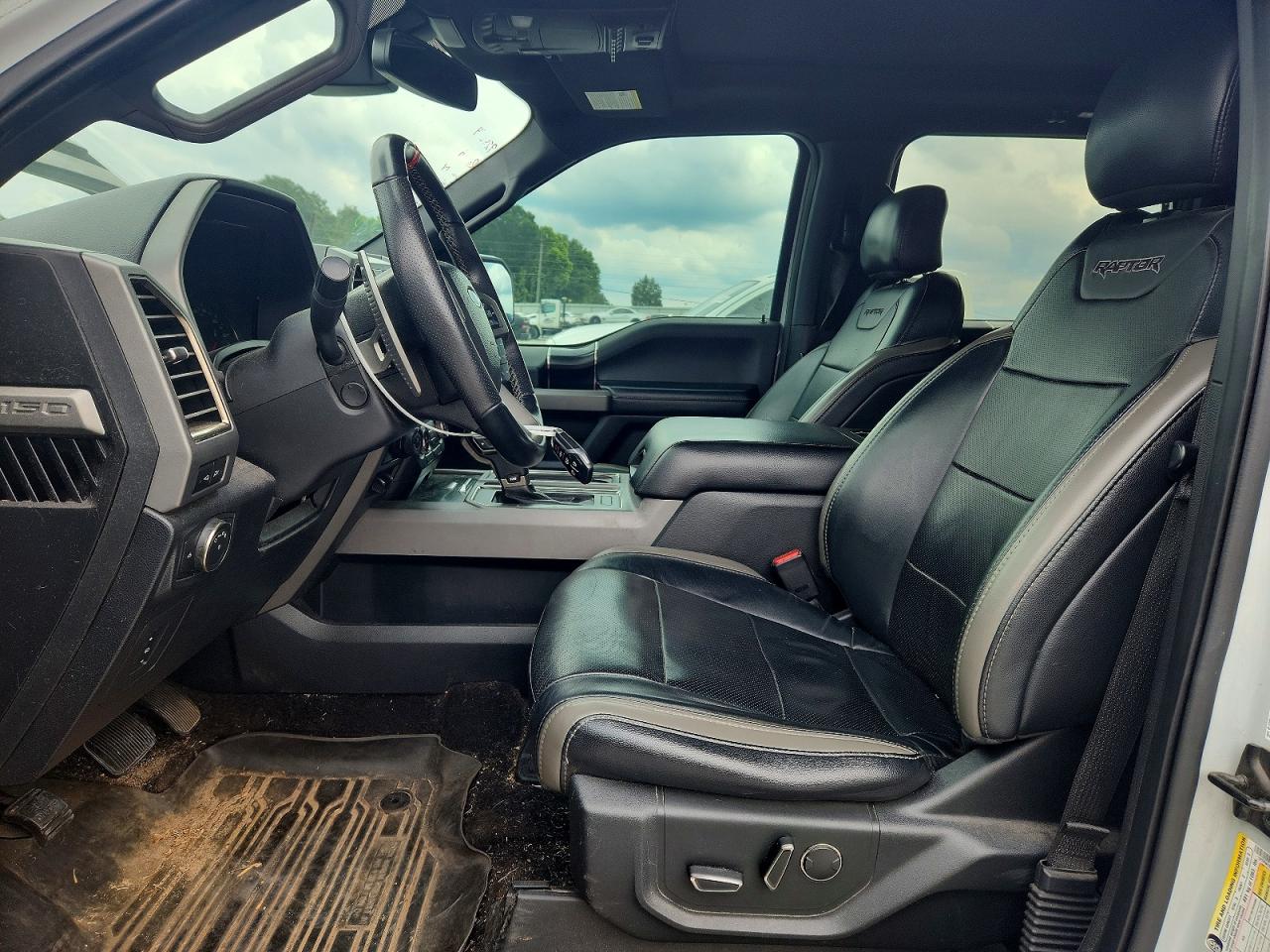 2017 Ford F150 Raptor Gray vin: 1FTFW1RG8HFC18260