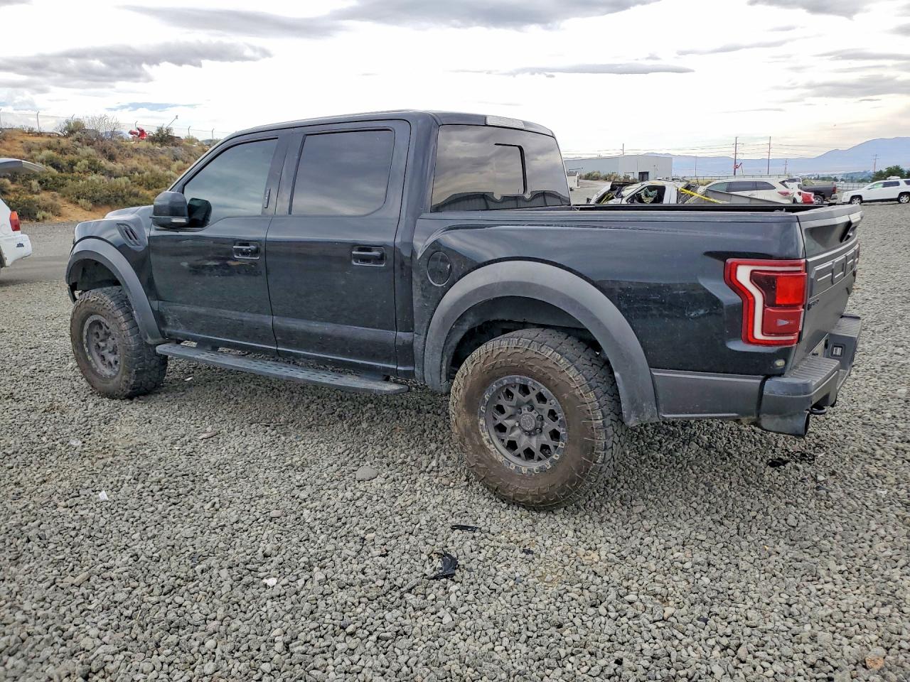 2018 Ford F150 Raptor Black vin: 1FTFW1RG8JFB45249