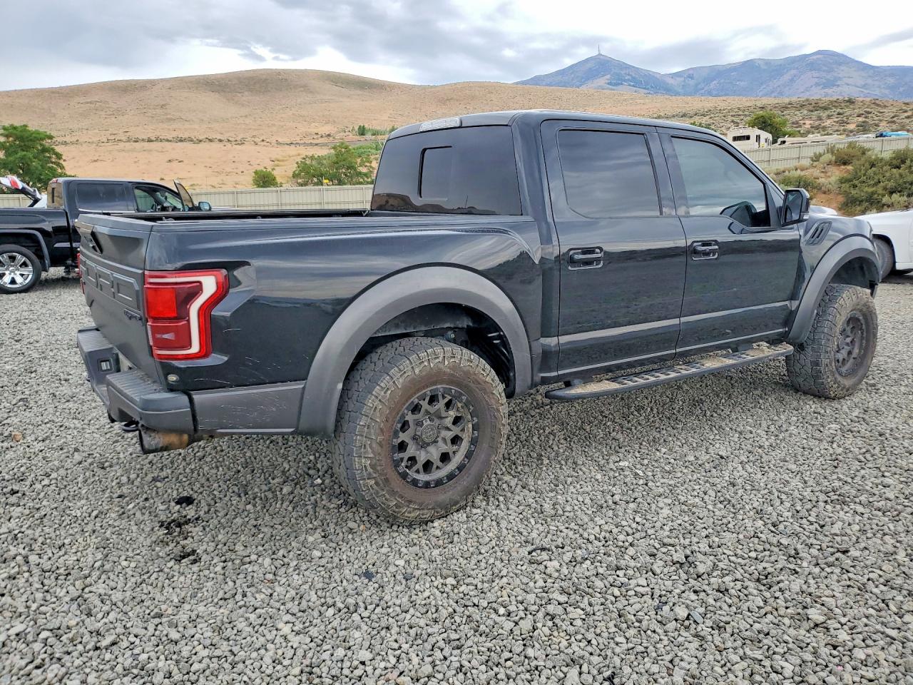 2018 Ford F150 Raptor Black vin: 1FTFW1RG8JFB45249