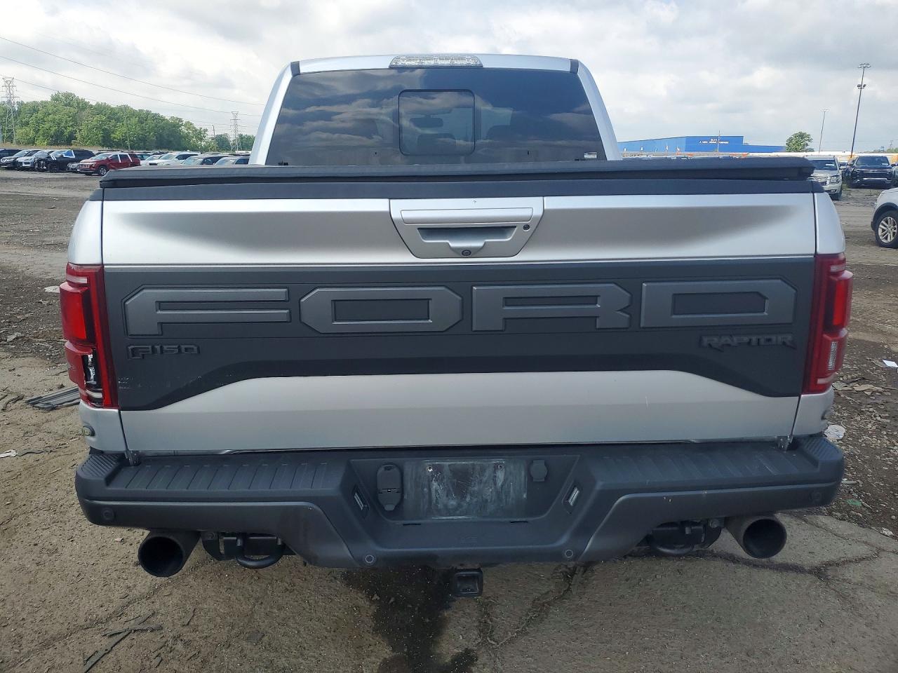 2019 Ford F150 Raptor Gray vin: 1FTFW1RG9KFA86195