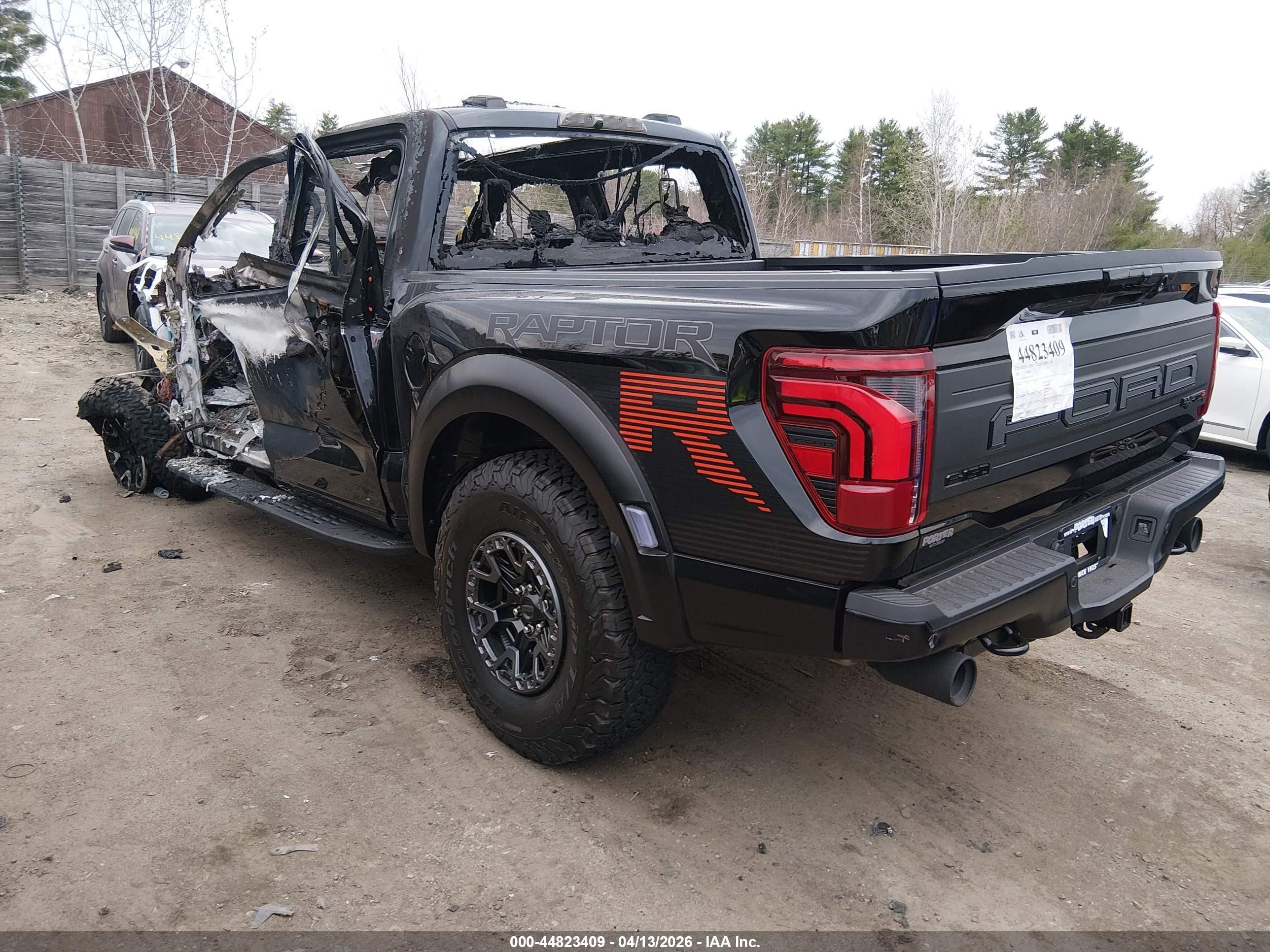 2026 Ford F-150 Raptor Black vin: 1FTFW1RJXTFA15701