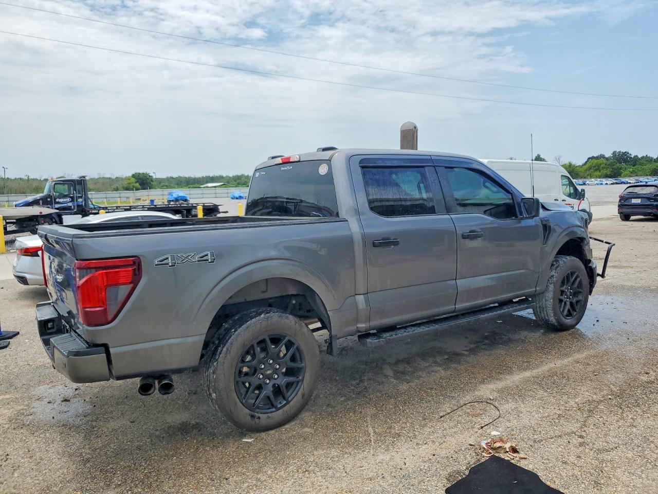 2024 Ford F150 Stx Gray vin: 1FTFW2L54RKE51476