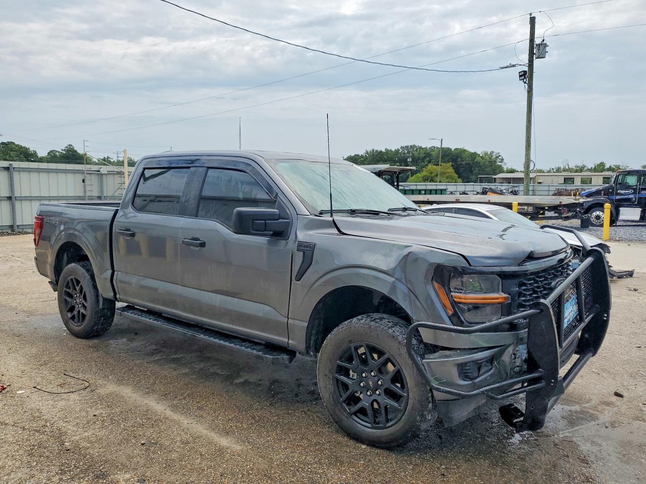 2024 Ford F150 Stx Gray vin: 1FTFW2L54RKE51476