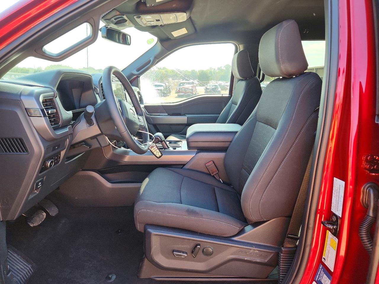 2026 Ford F150 Xlt Красный vin: 1FTFW3L50TFB08735