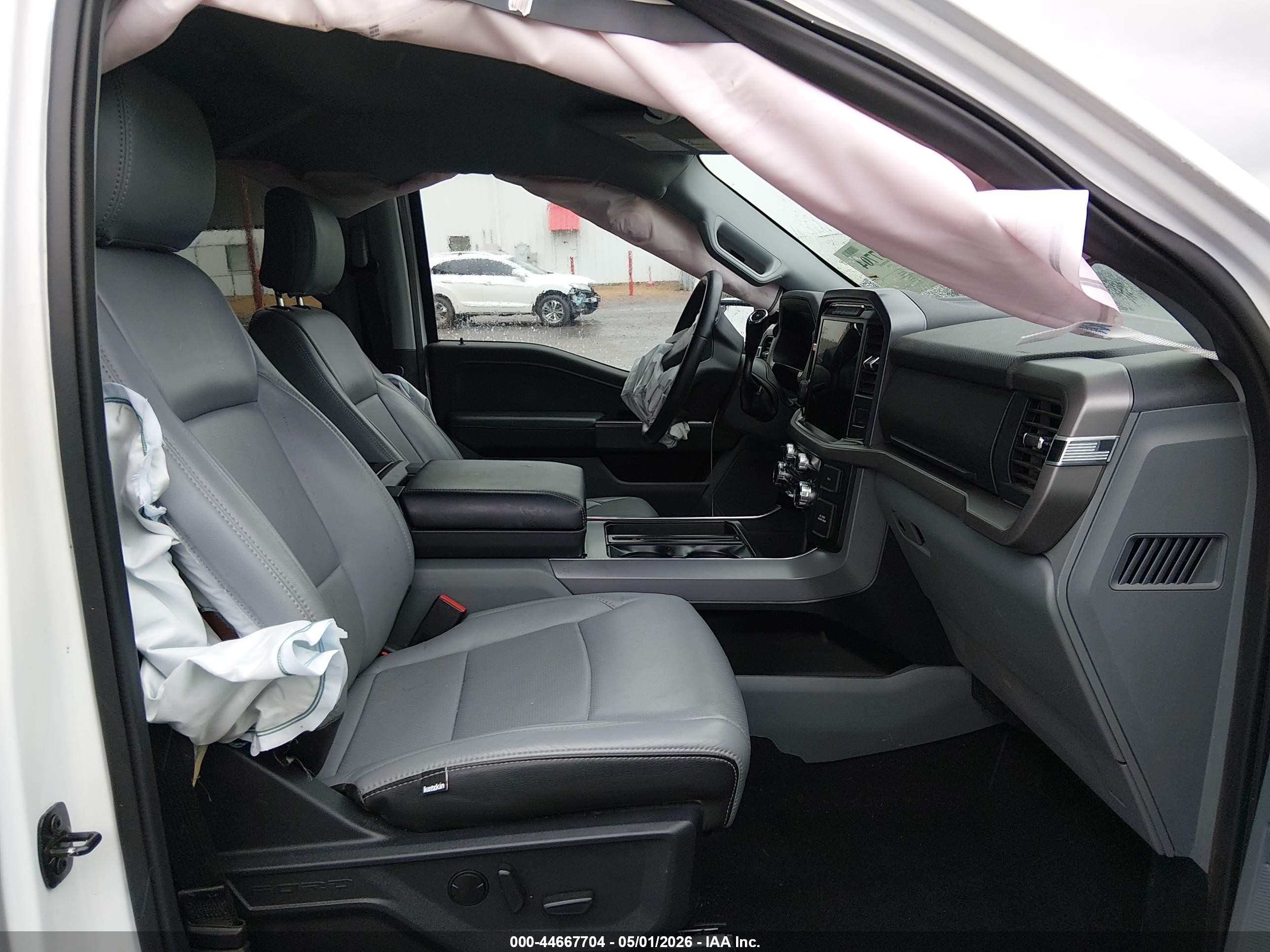 2024 Ford F-150 Xlt Белый vin: 1FTFW3L55RKE10263