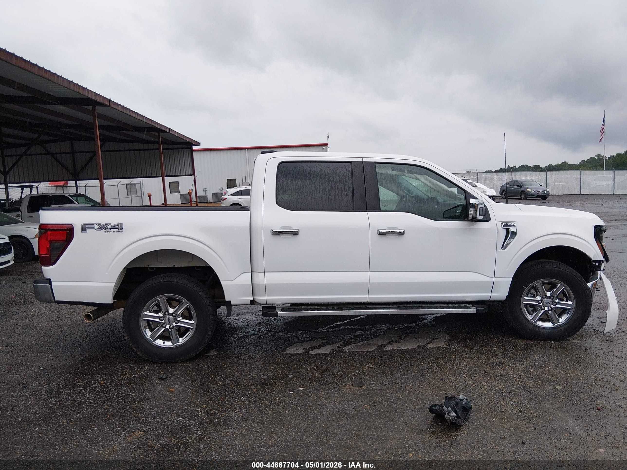 2024 Ford F-150 Xlt Белый vin: 1FTFW3L55RKE10263