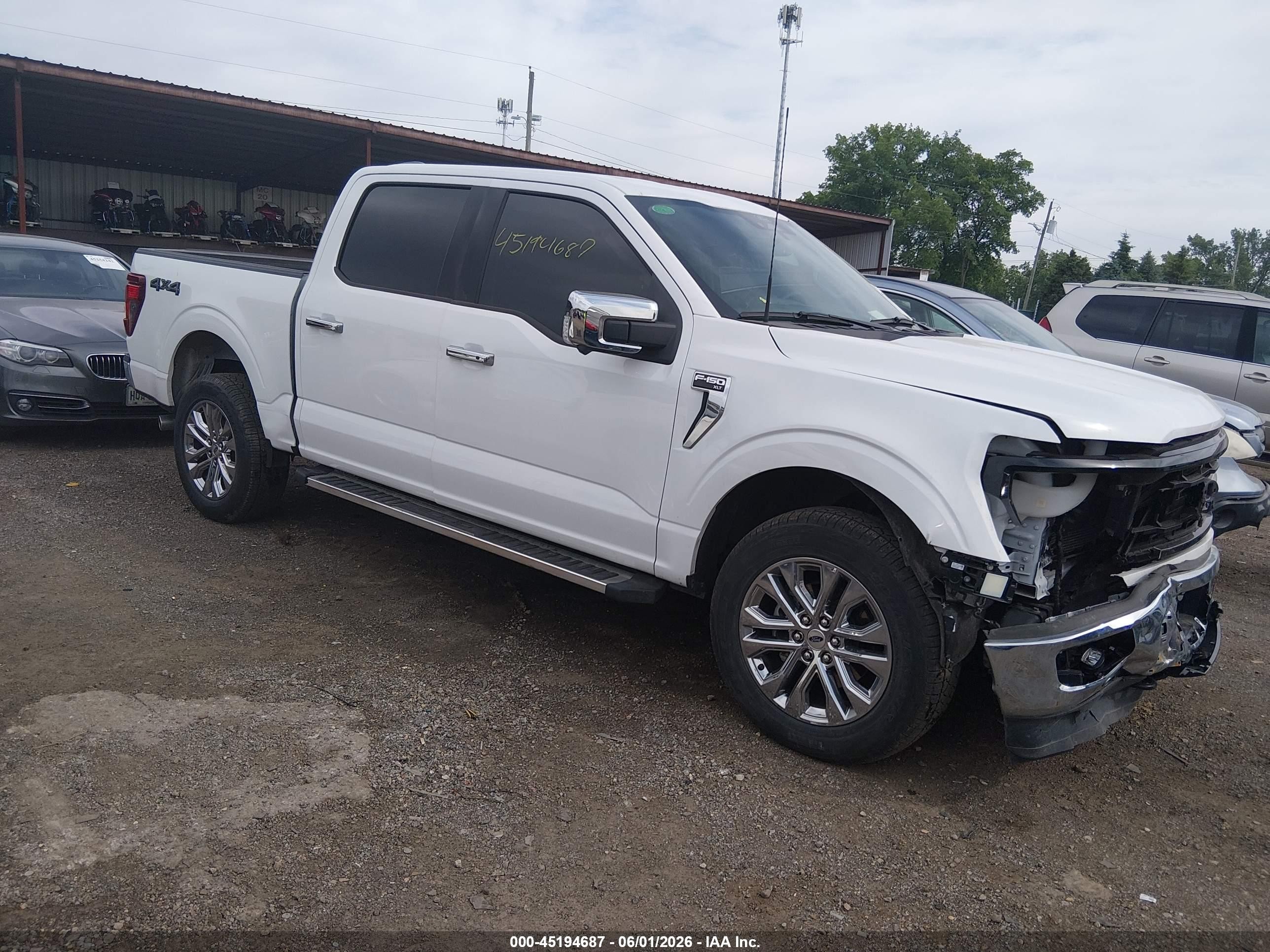 2024 Ford F-150 Xlt Белый vin: 1FTFW3L82RFB31081