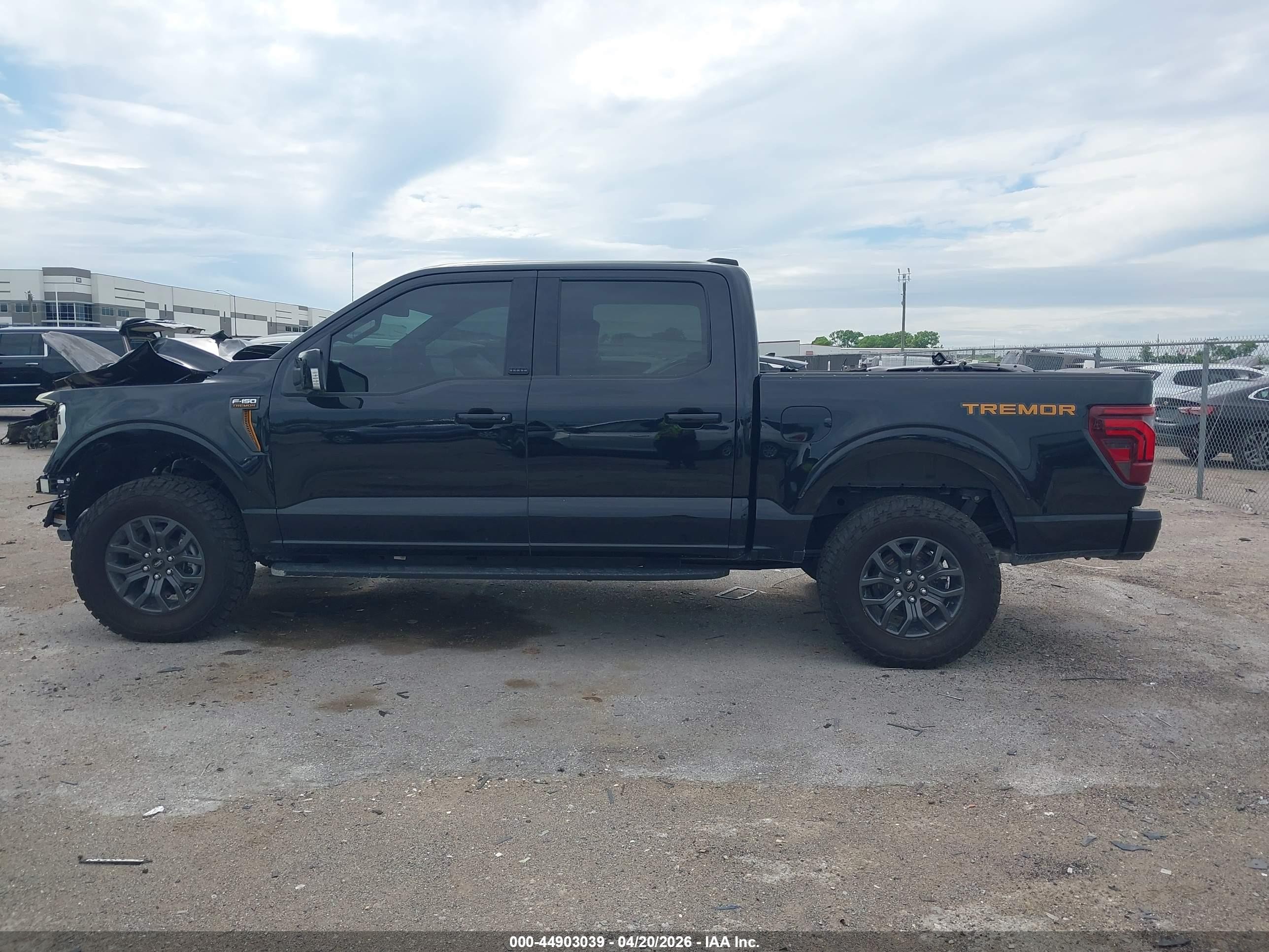 2025 Ford F-150 Tremor Black vin: 1FTFW4L86SFB78741
