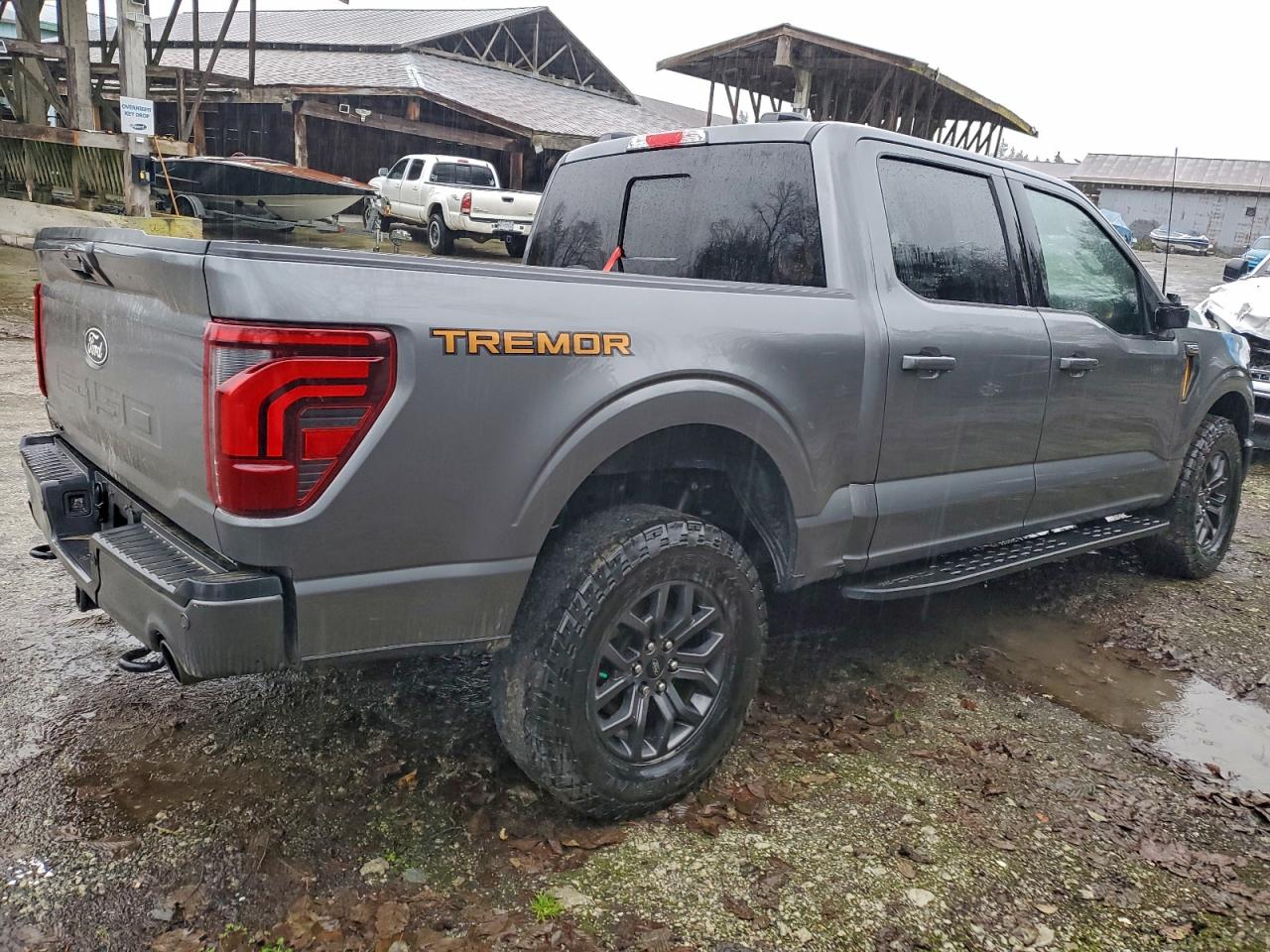 2024 Ford F150 Tremor Gray vin: 1FTFW4L87RFB28635