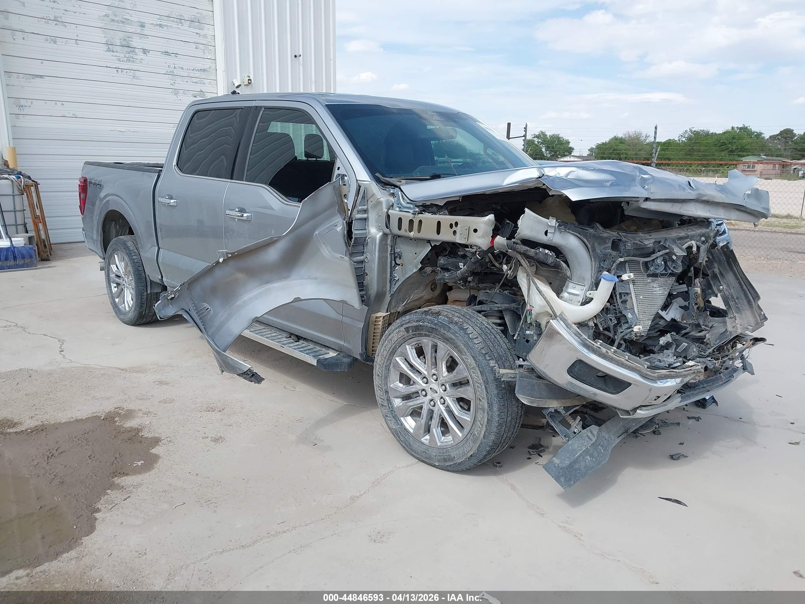 2025 Ford F-150 Lariat Gray vin: 1FTFW5L52SFA22577