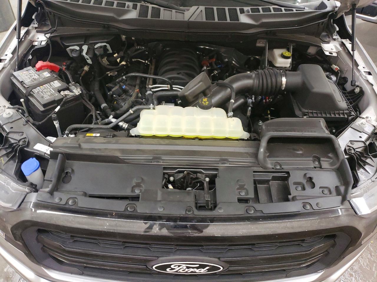 2025 Ford F150 Lariat Silver vin: 1FTFW5L56SKE68982