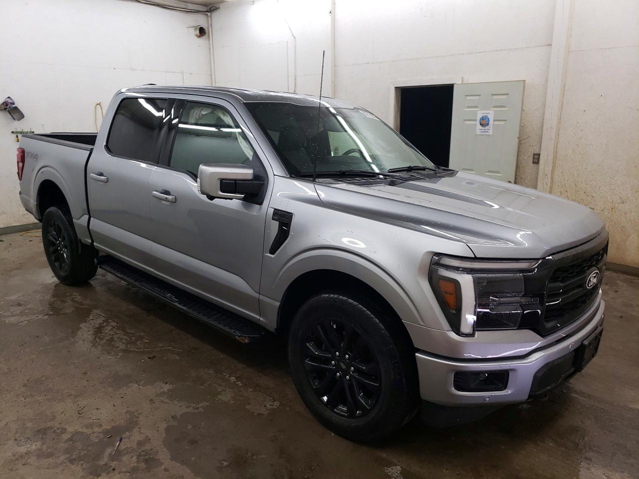 2025 Ford F150 Lariat Silver vin: 1FTFW5L56SKE68982