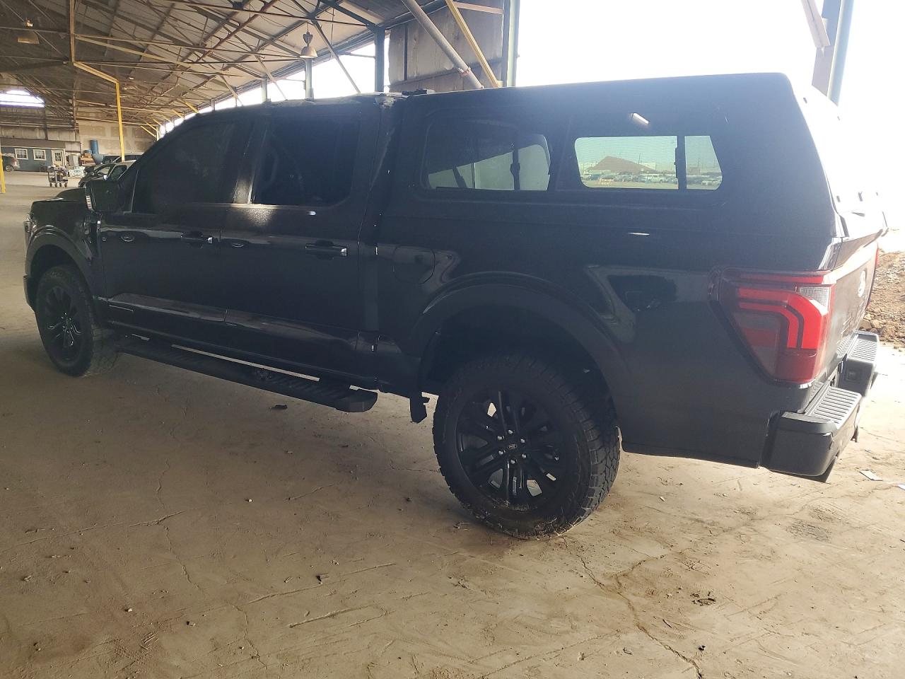 2025 Ford F150 Lariat Black vin: 1FTFW5LD0SFB04234