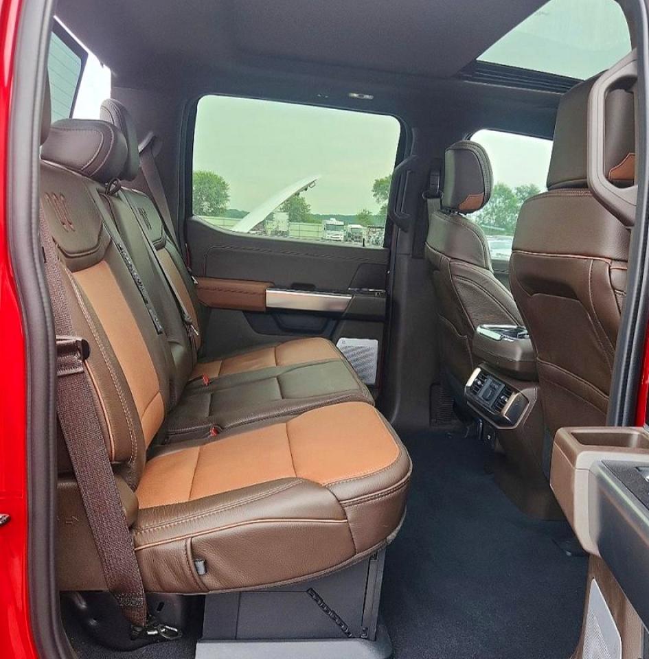 2025 Ford F150 King Ranch Burgundy vin: 1FTFW6LD8SFC09903