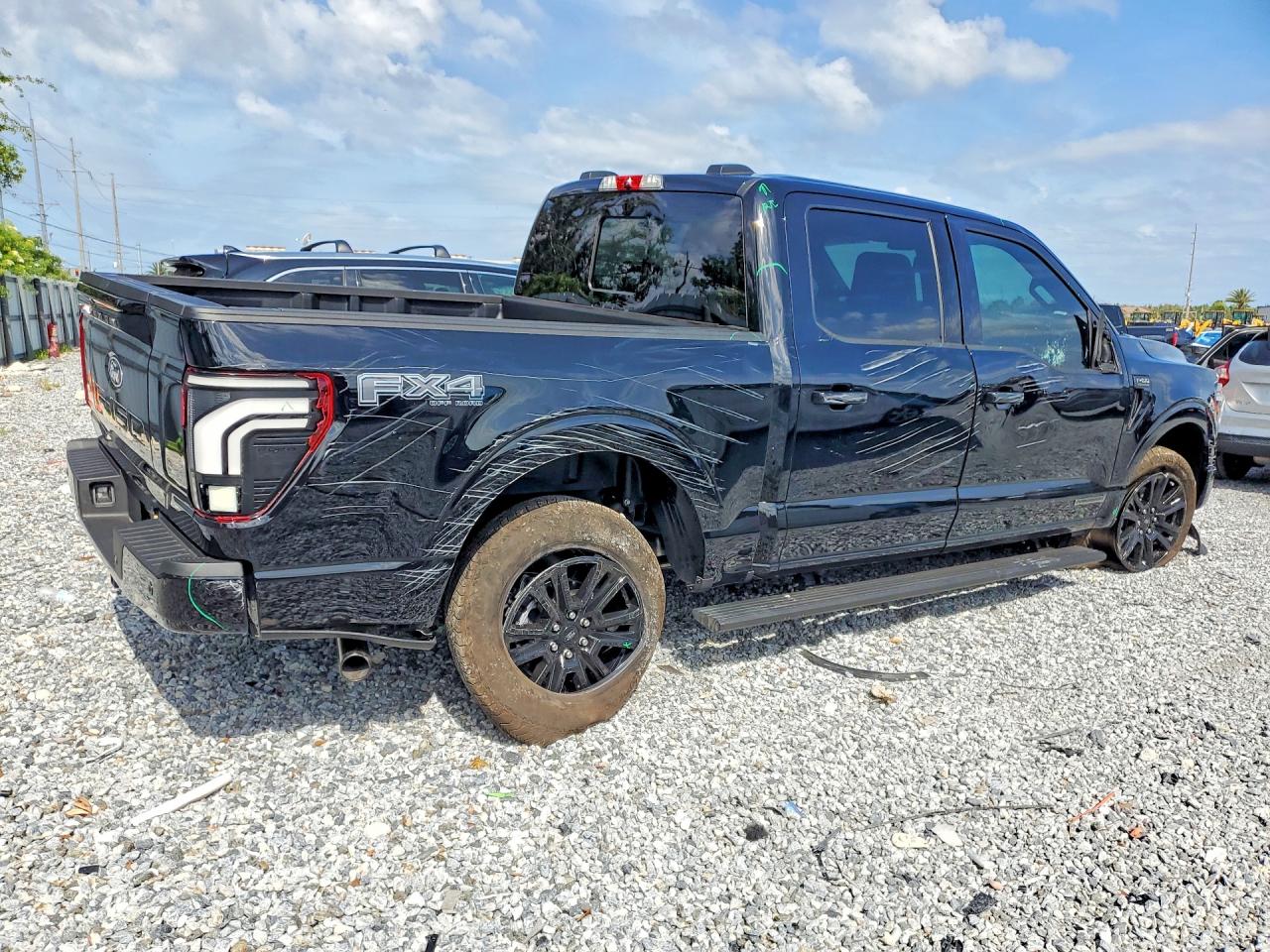 2025 Ford F150 Platinum Black vin: 1FTFW7LD0SFB59827