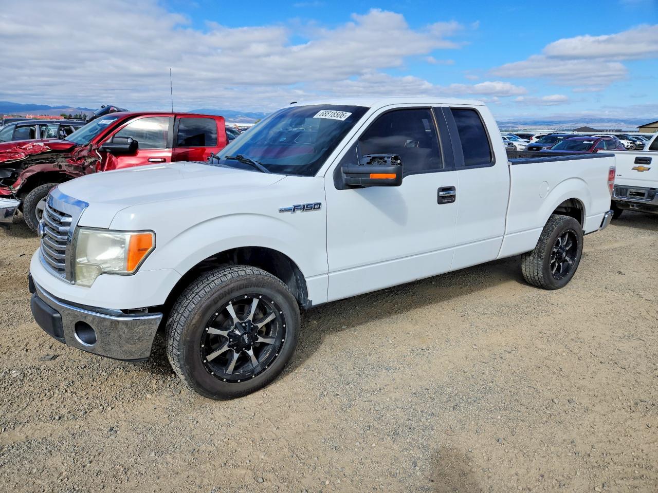2011 Ford F150 Super Cab White vin: 1FTFX1CF0BFD38364