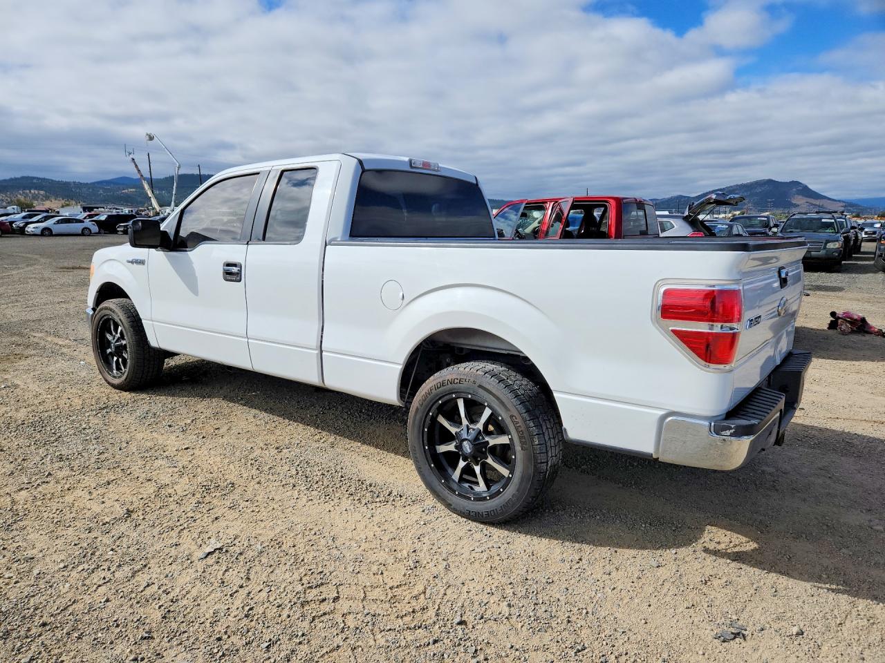2011 Ford F150 Super Cab Белый vin: 1FTFX1CF0BFD38364