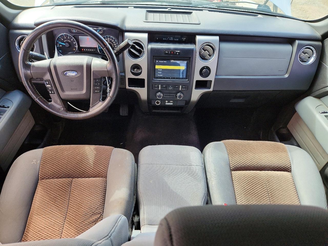 2011 Ford F150 Super Cab Белый vin: 1FTFX1CF0BFD38364