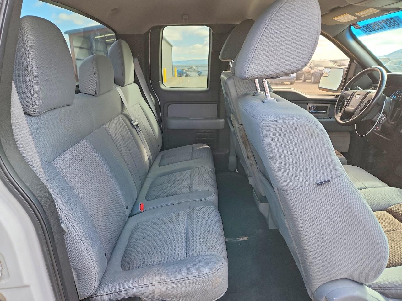 2011 Ford F150 Super Cab Белый vin: 1FTFX1CF0BFD38364
