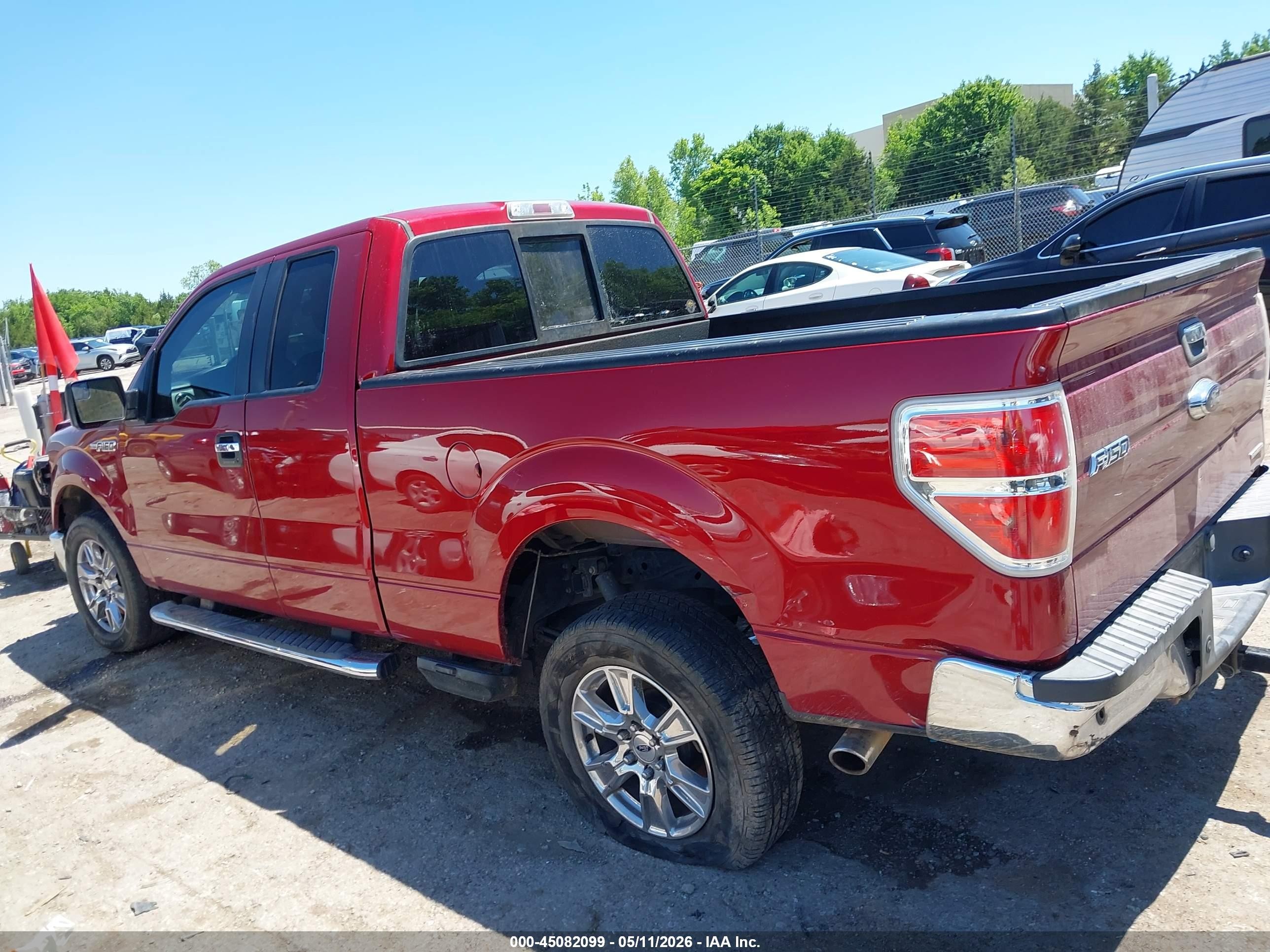 2013 Ford F-150 Xlt Red vin: 1FTFX1CF0DFD27111
